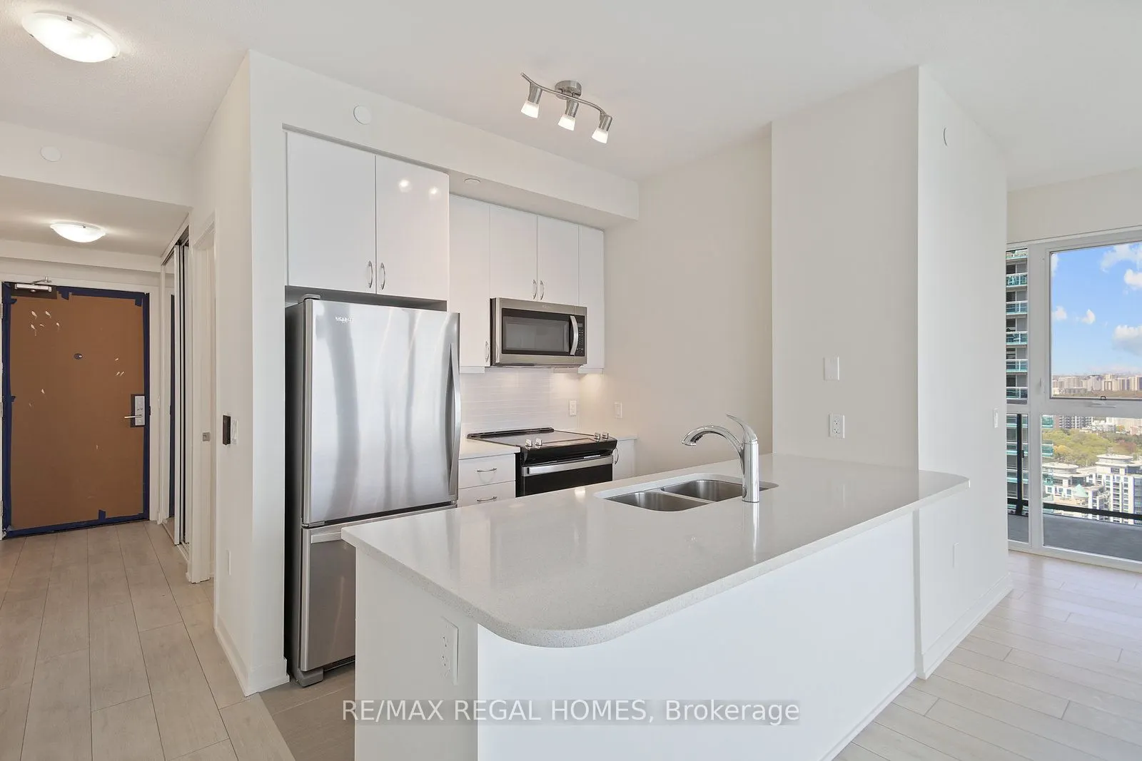 38 Annie Craig Drive #3602