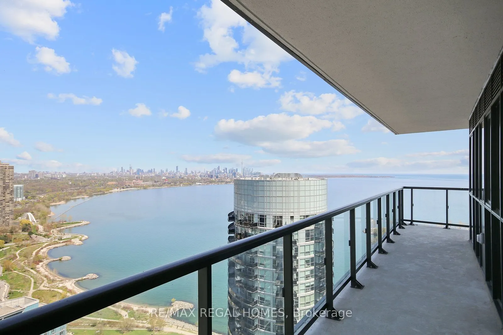 38 Annie Craig Drive #3602