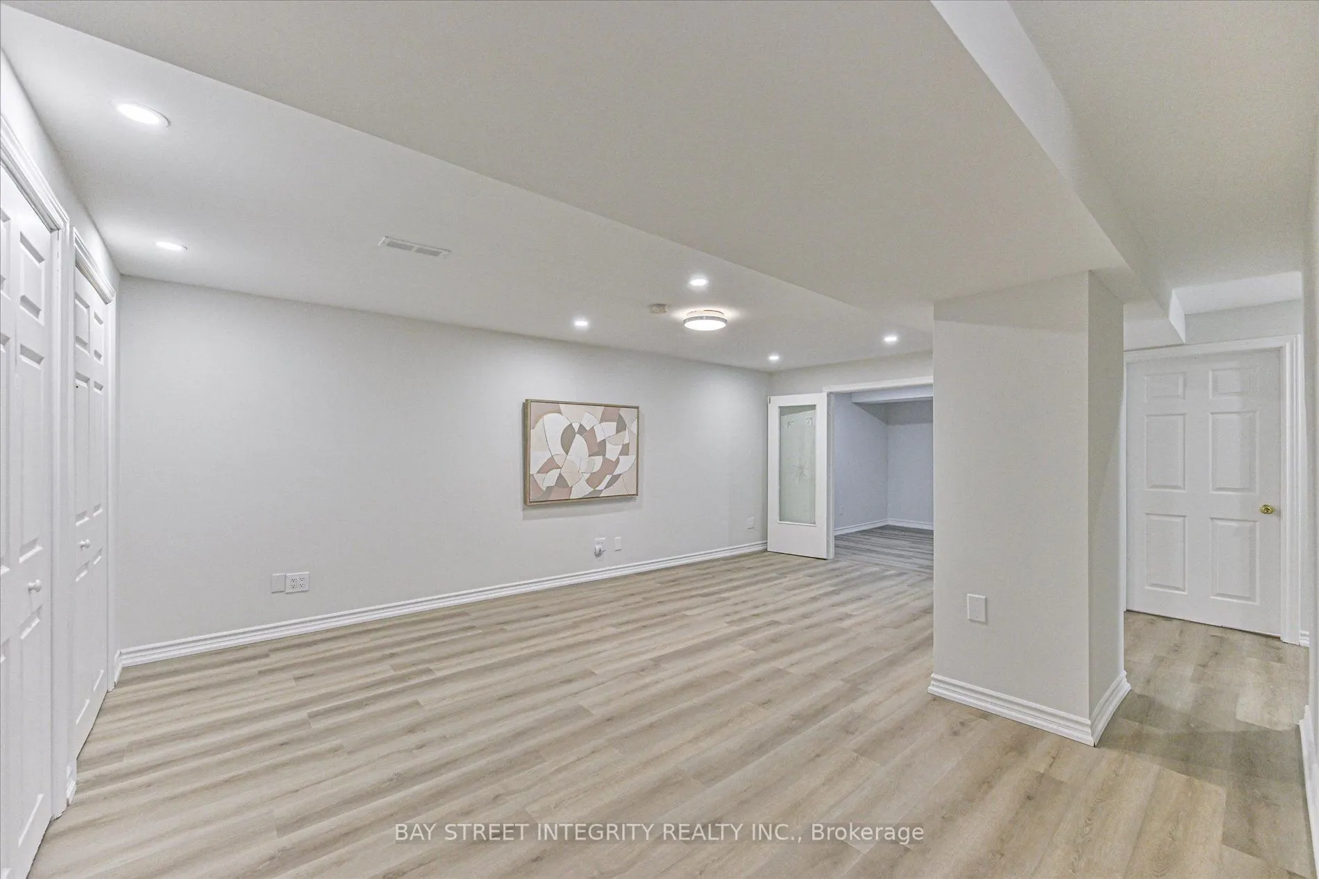 1225 Winterbourne Drive