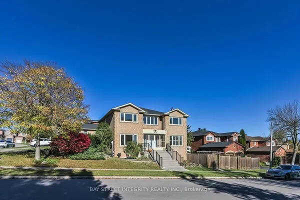1225 Winterbourne Drive