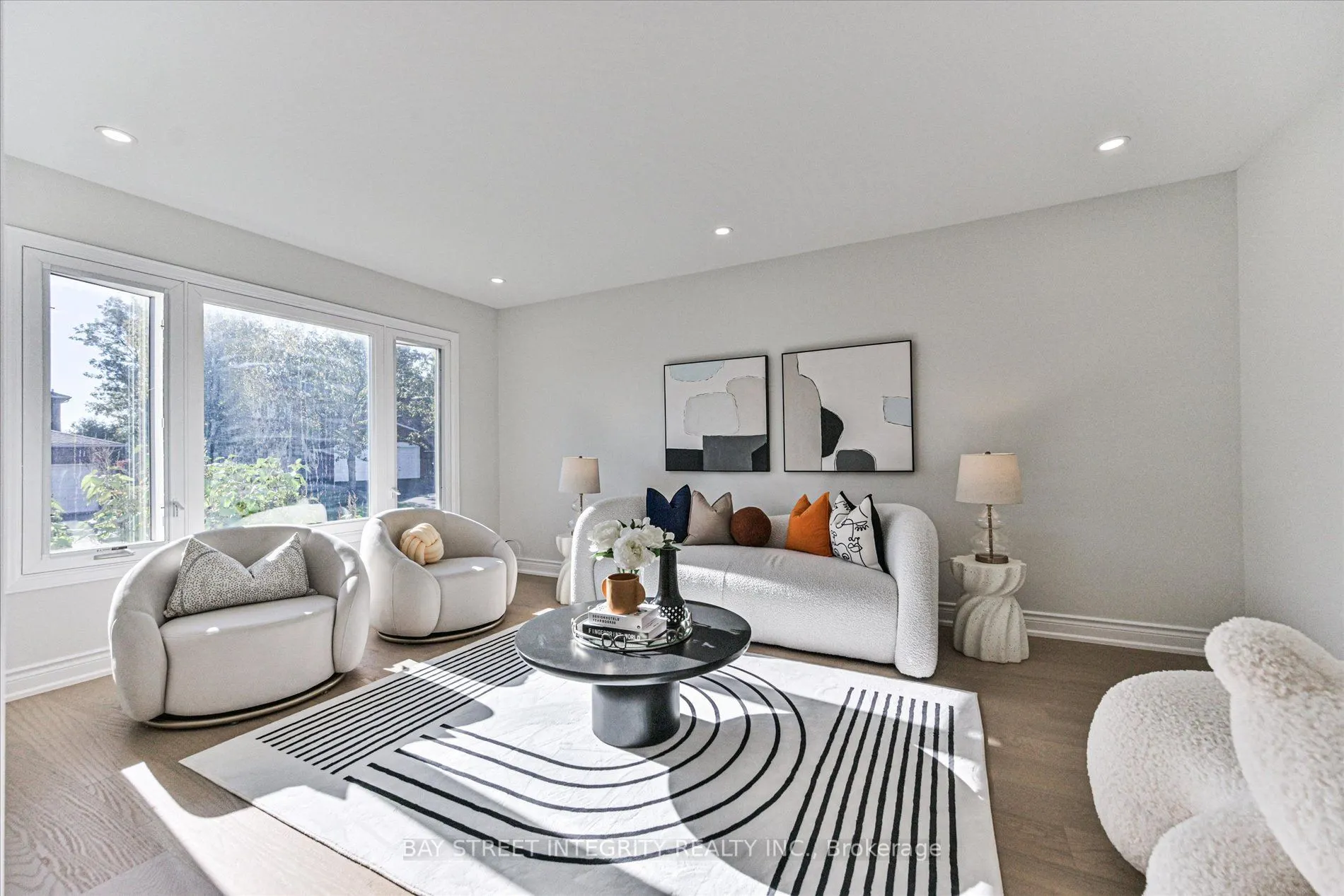 1225 Winterbourne Drive