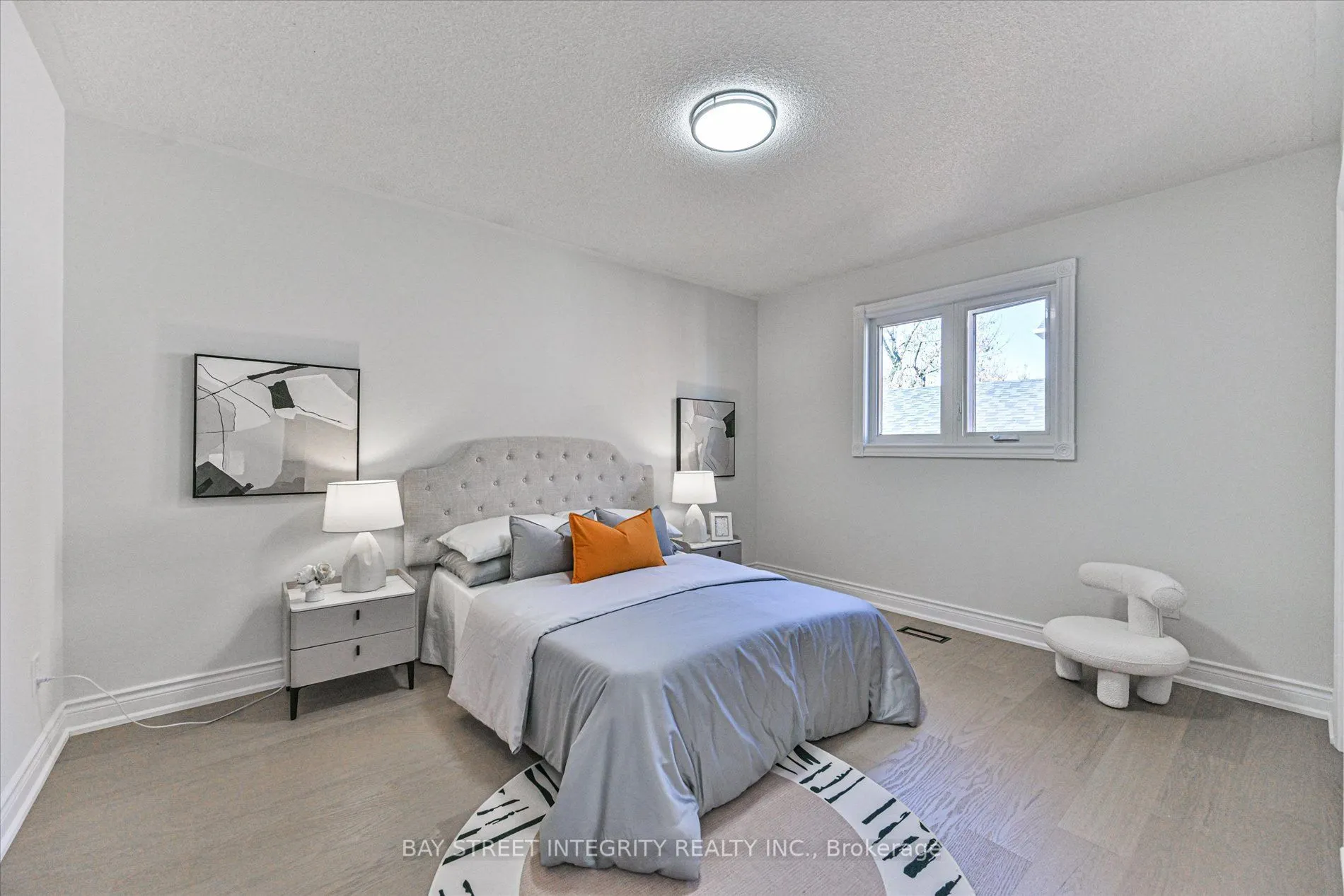 1225 Winterbourne Drive
