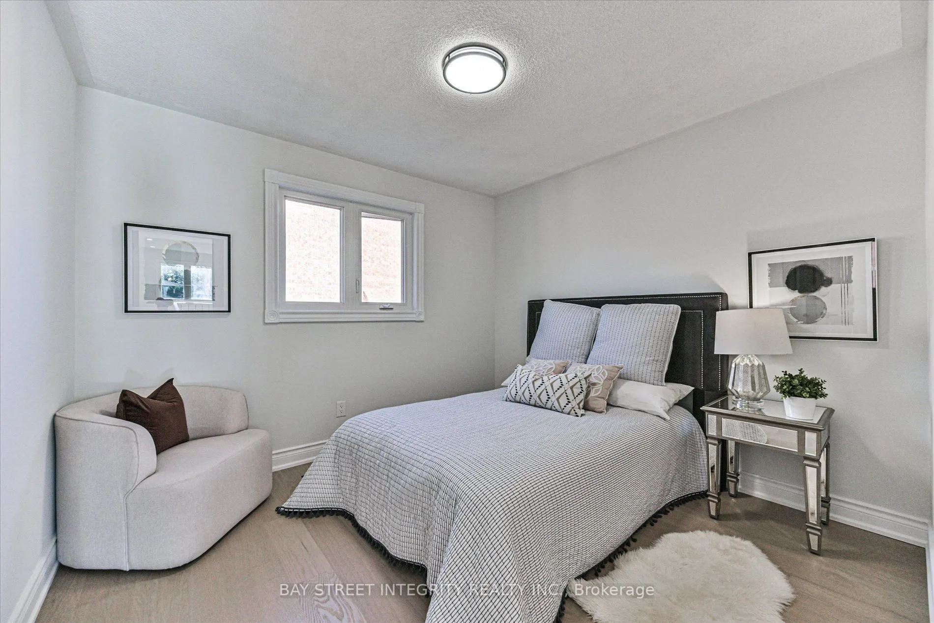 1225 Winterbourne Drive