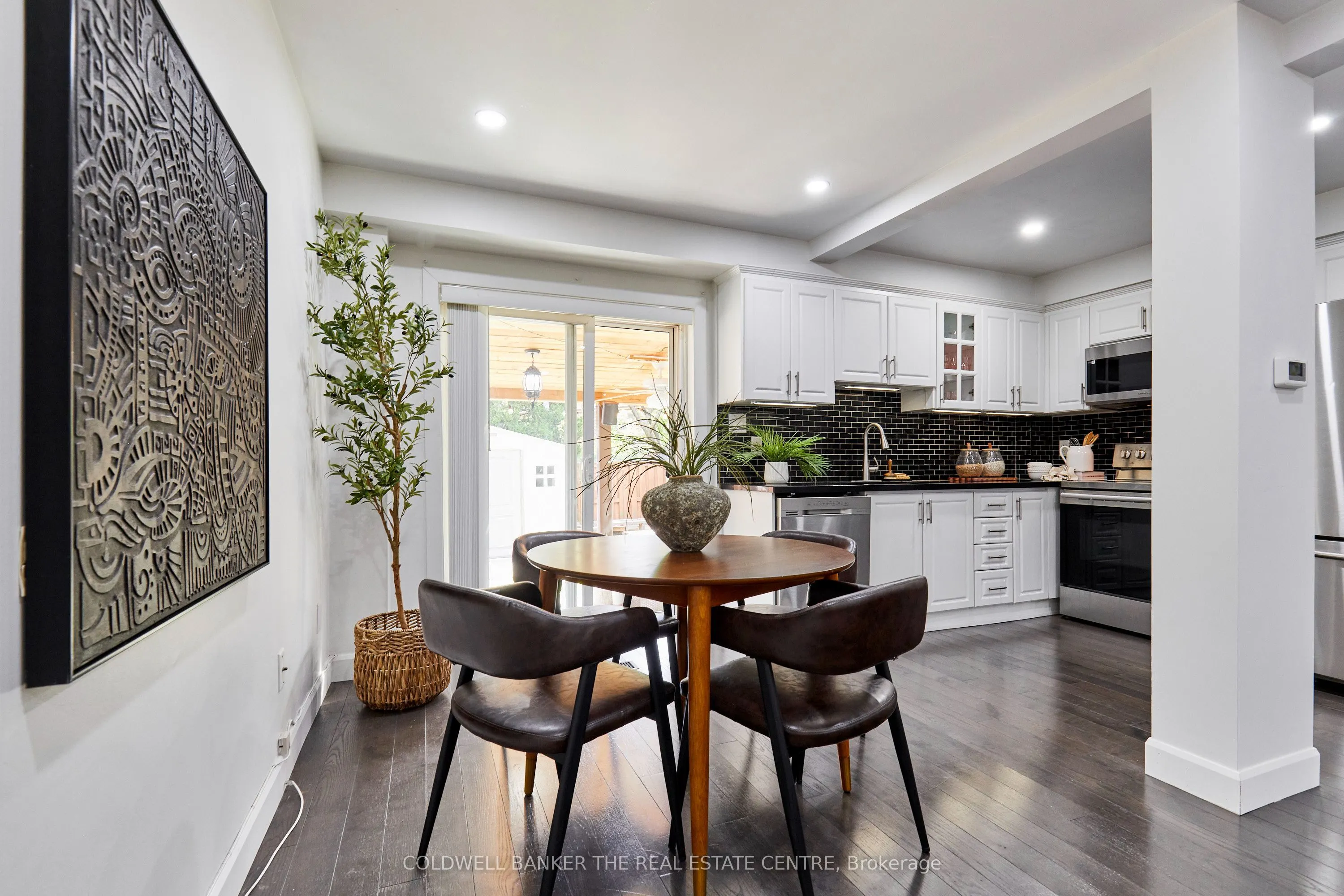 4146 Quaker Hill Drive