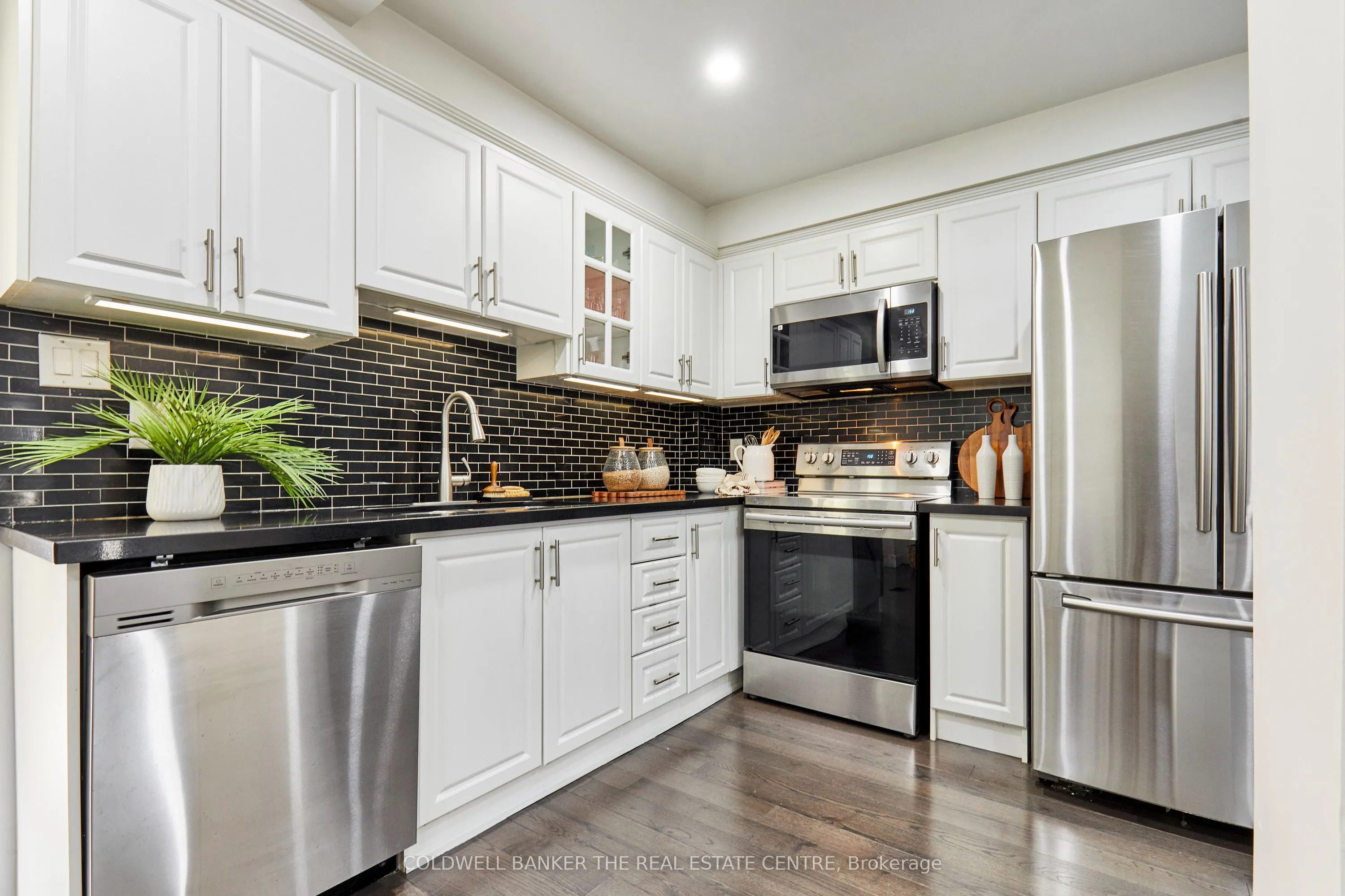 4146 Quaker Hill Drive