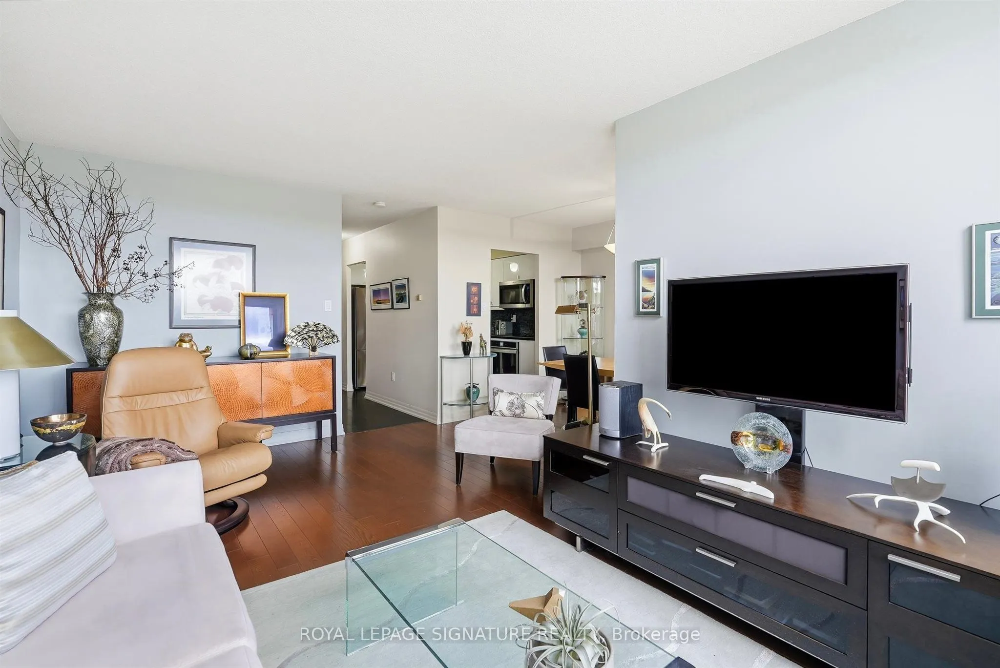 35 Ormskirk Avenue #419
