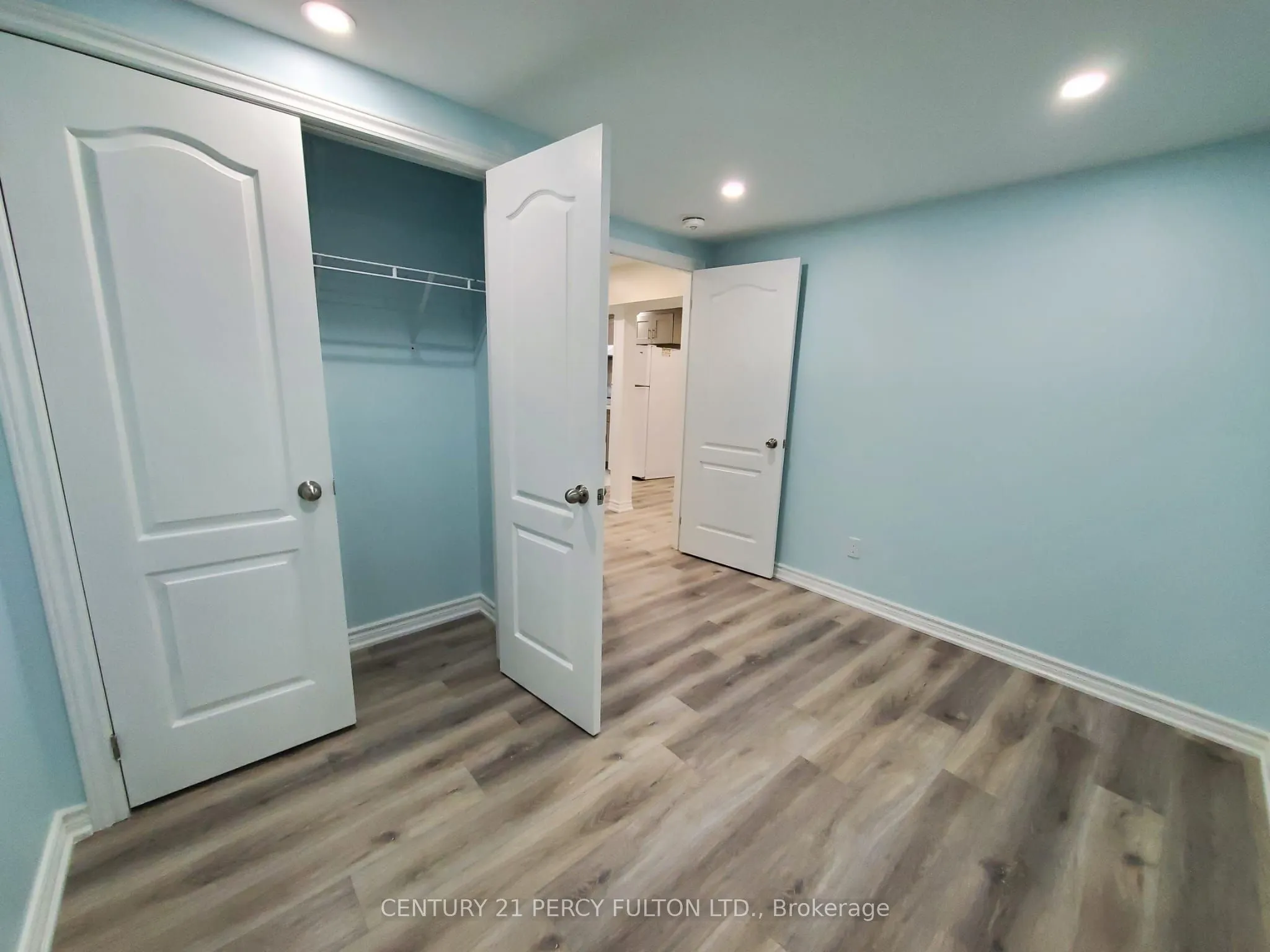 308 Nakerville Crescent #Lower