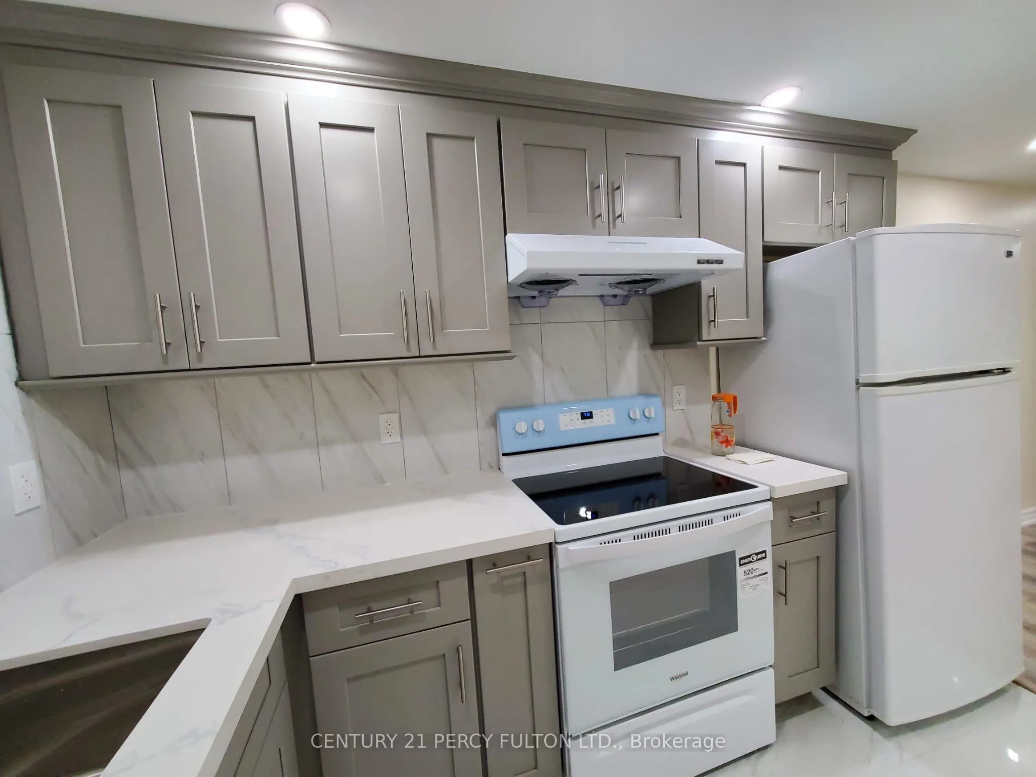308 Nakerville Crescent #Lower