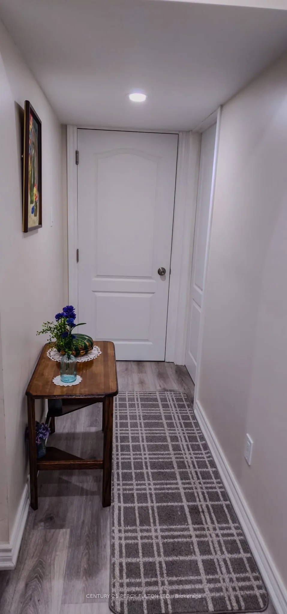 308 Nakerville Crescent #Lower