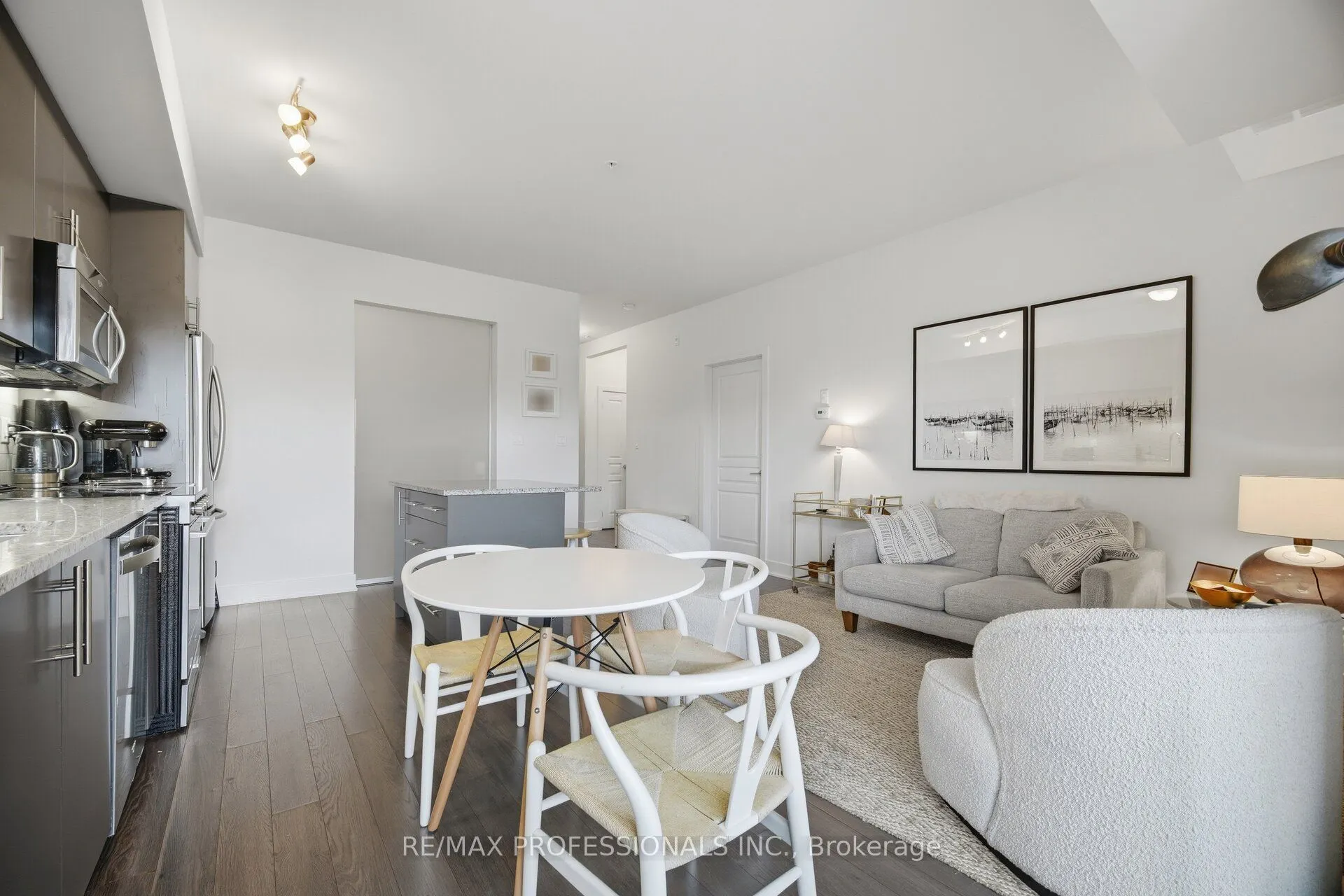 128 Garden Drive #323