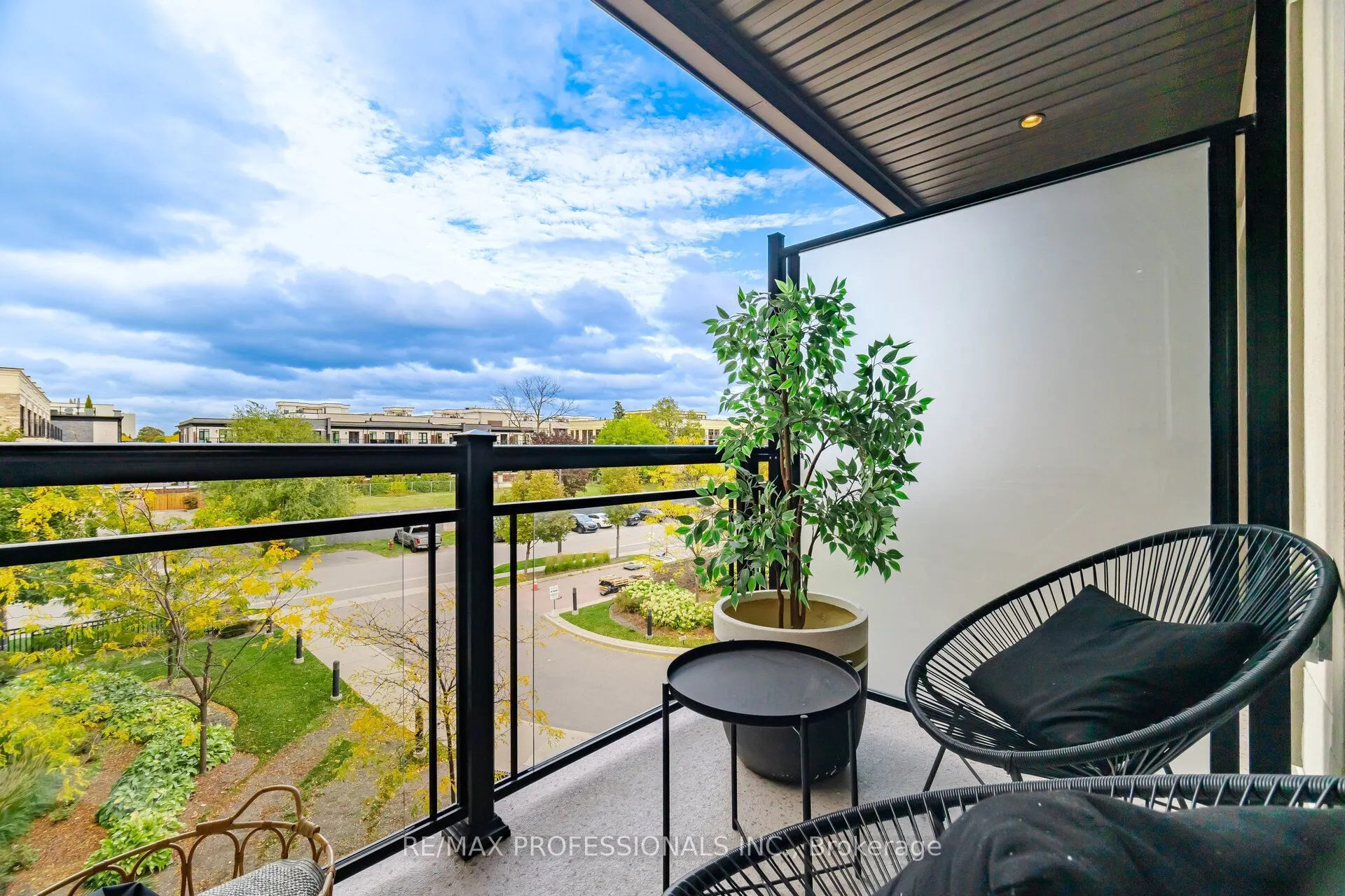 128 Garden Drive #323