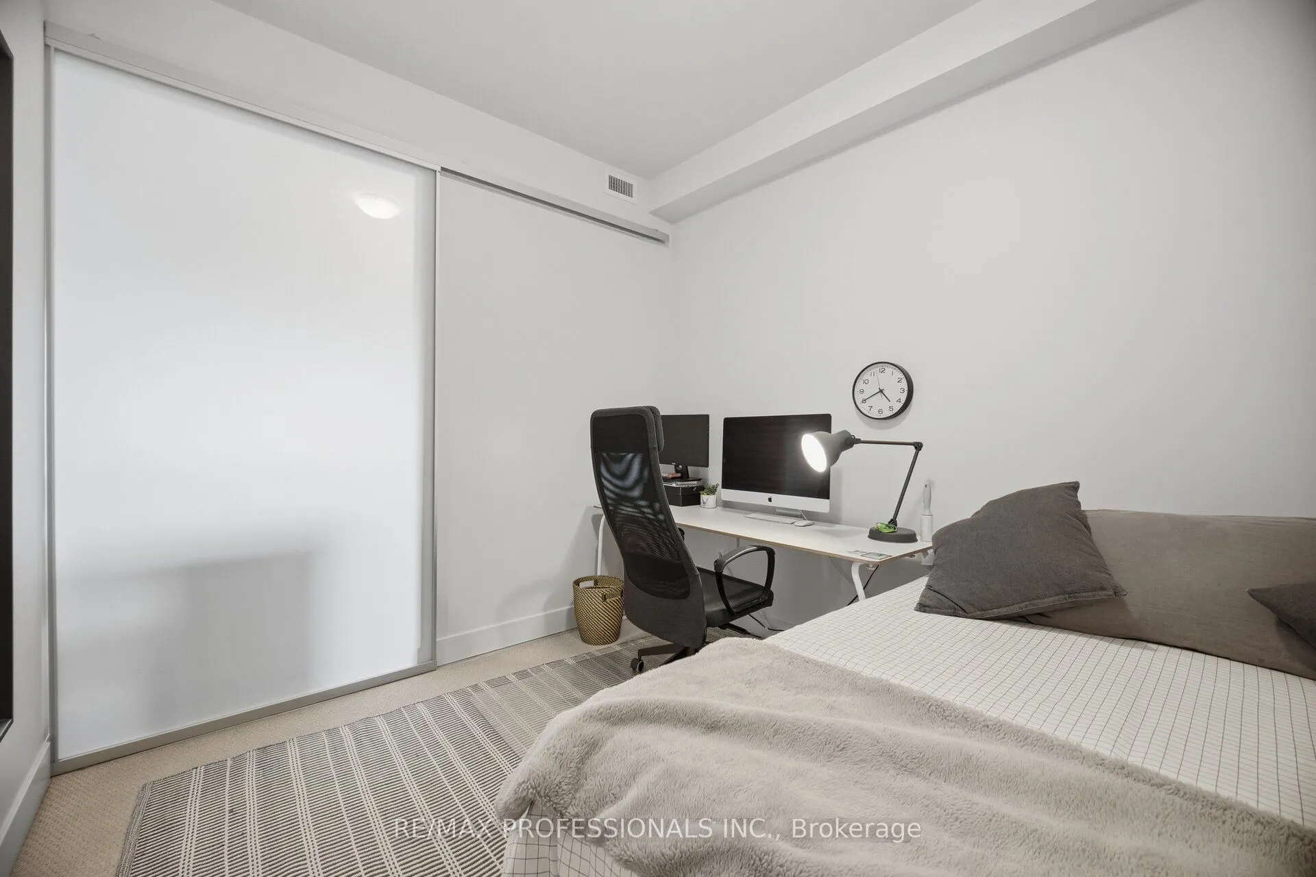 128 Garden Drive #323
