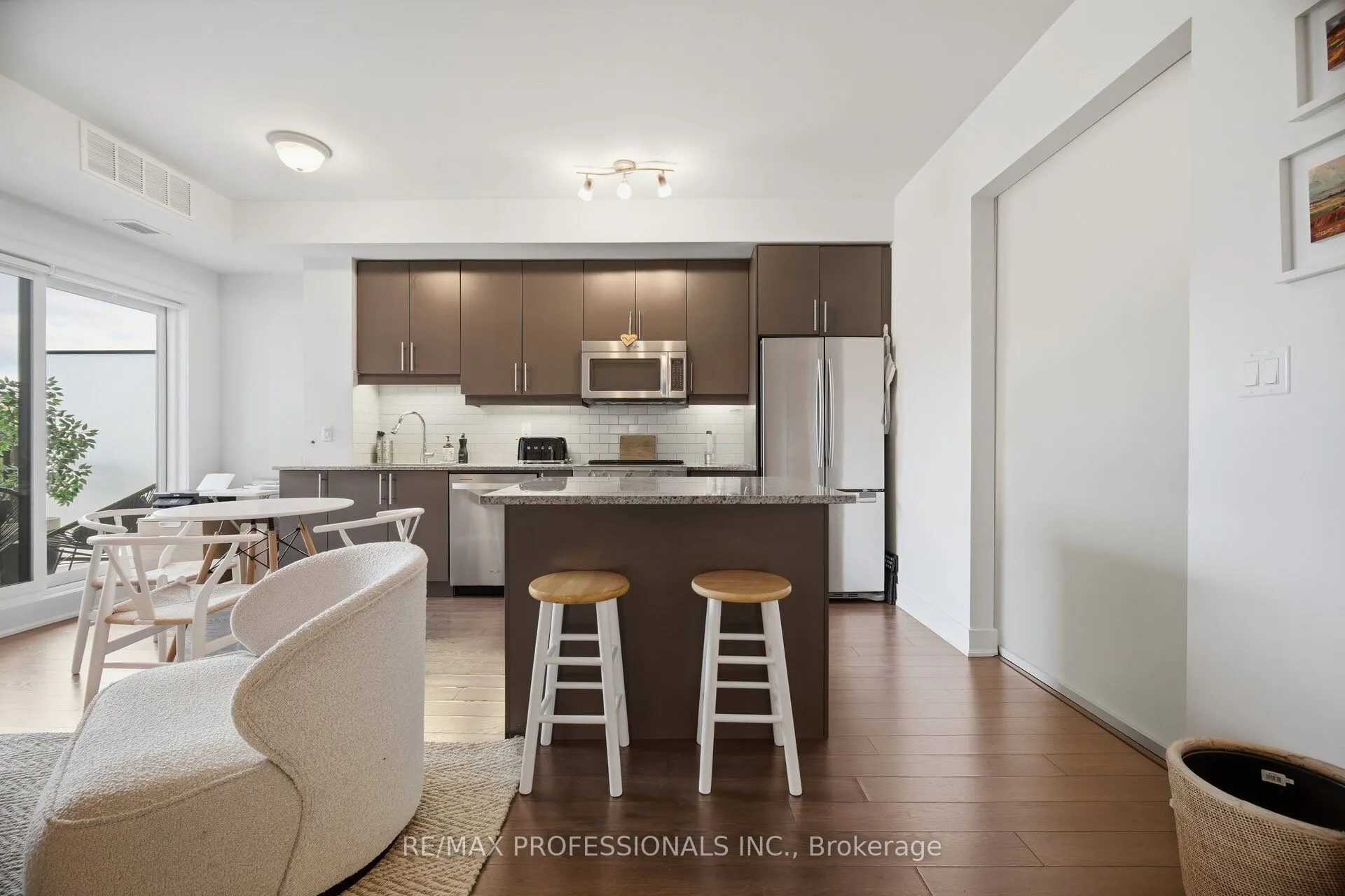 128 Garden Drive #323