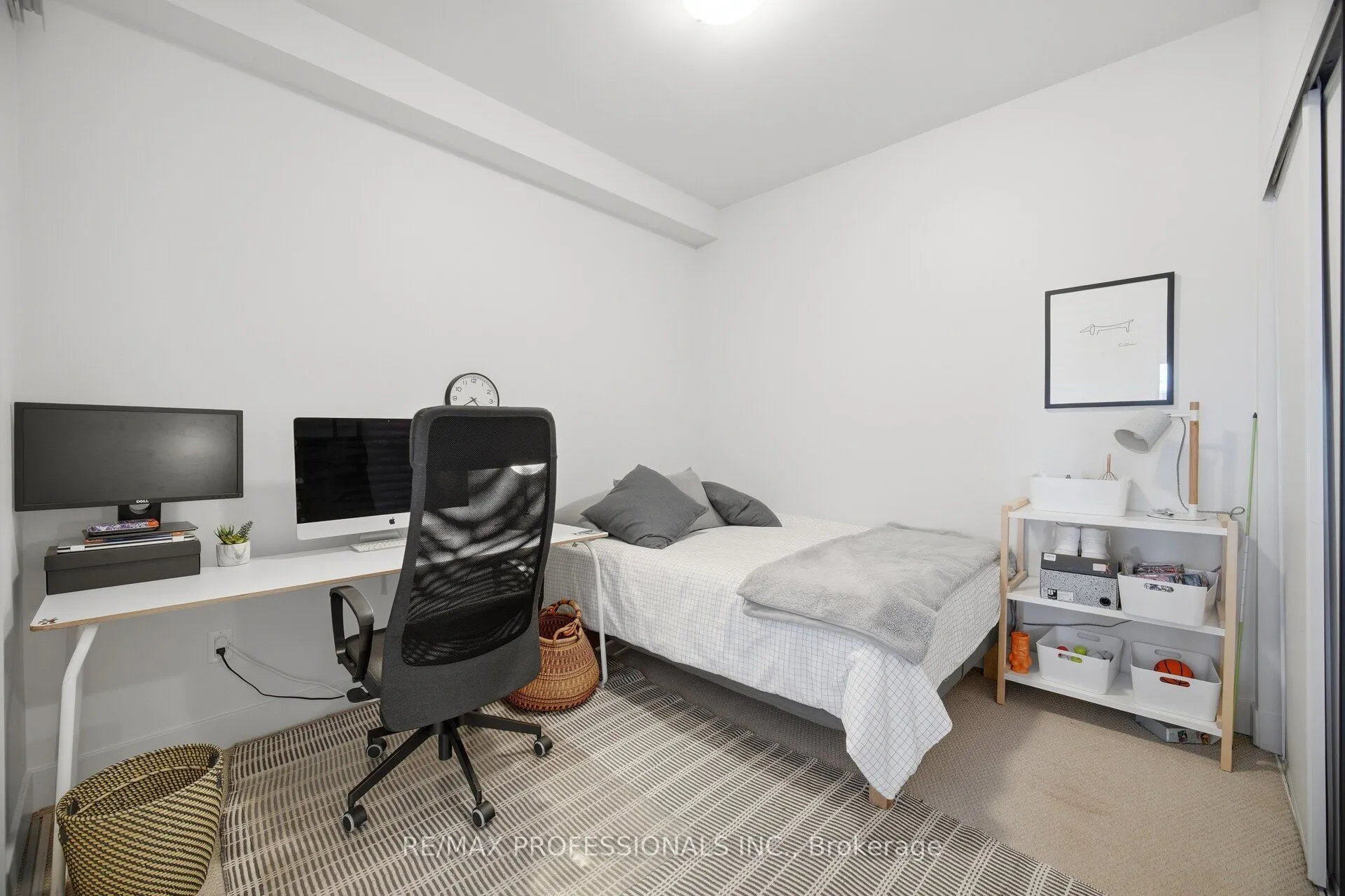 128 Garden Drive #323