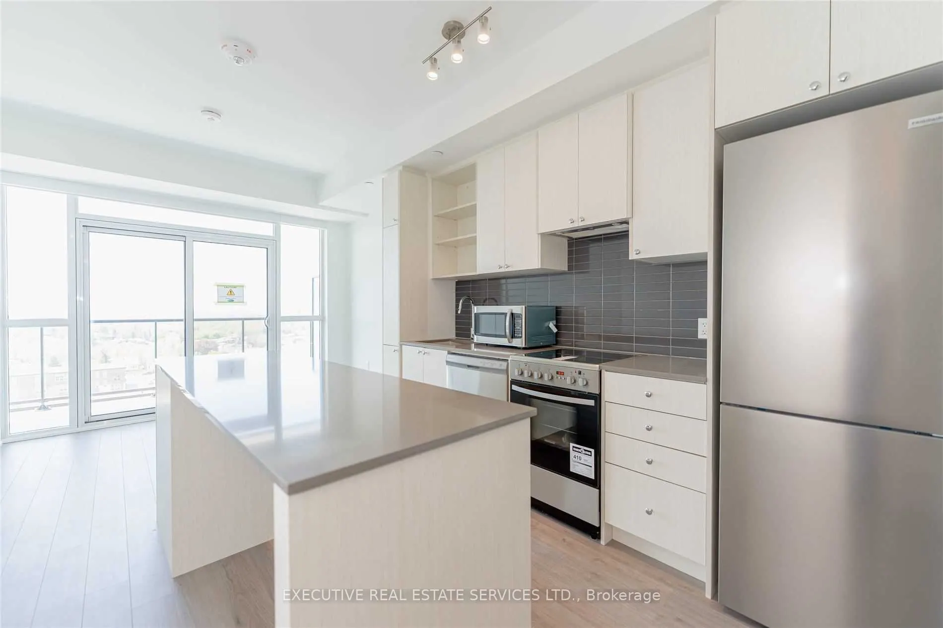 50 George Butchart Drive #802