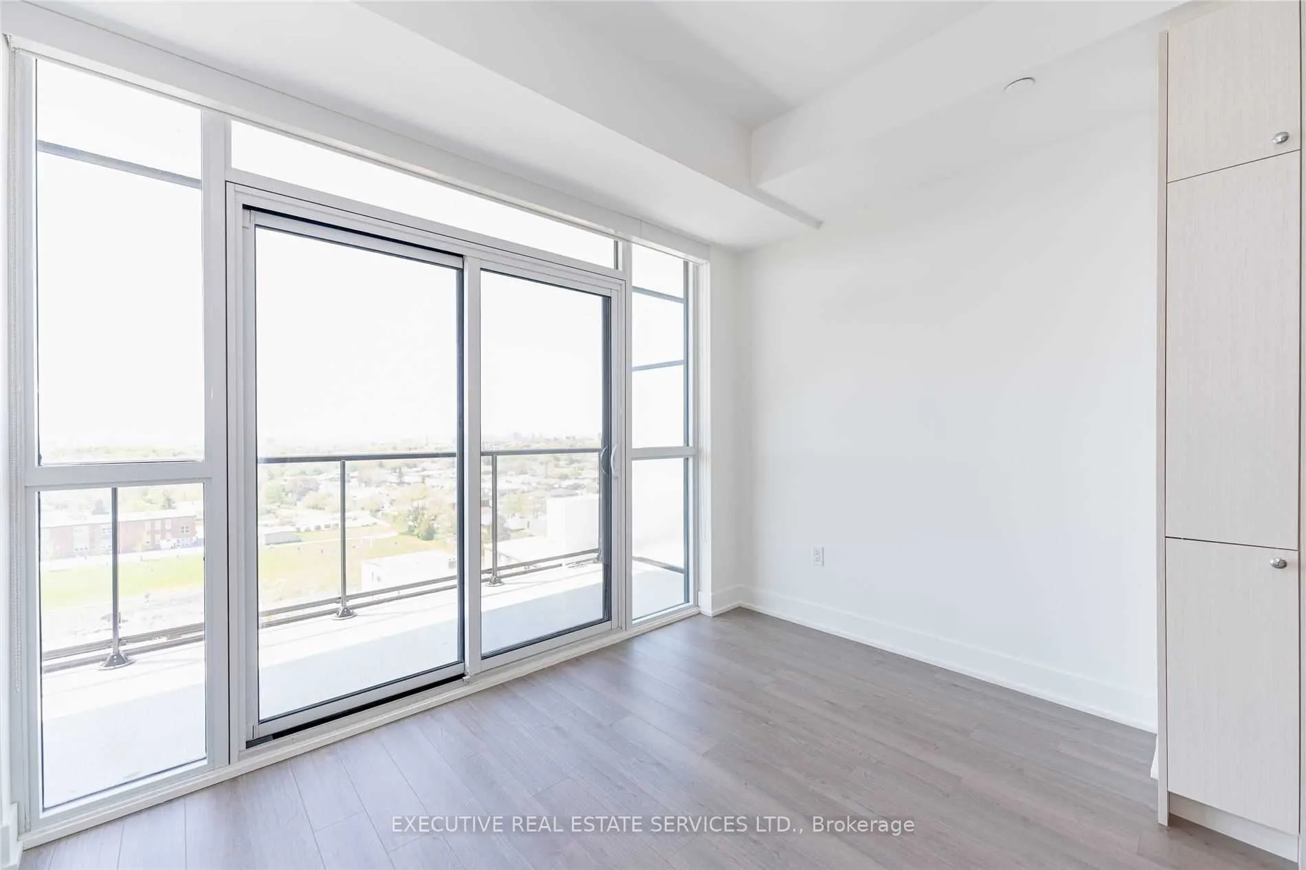 50 George Butchart Drive #802