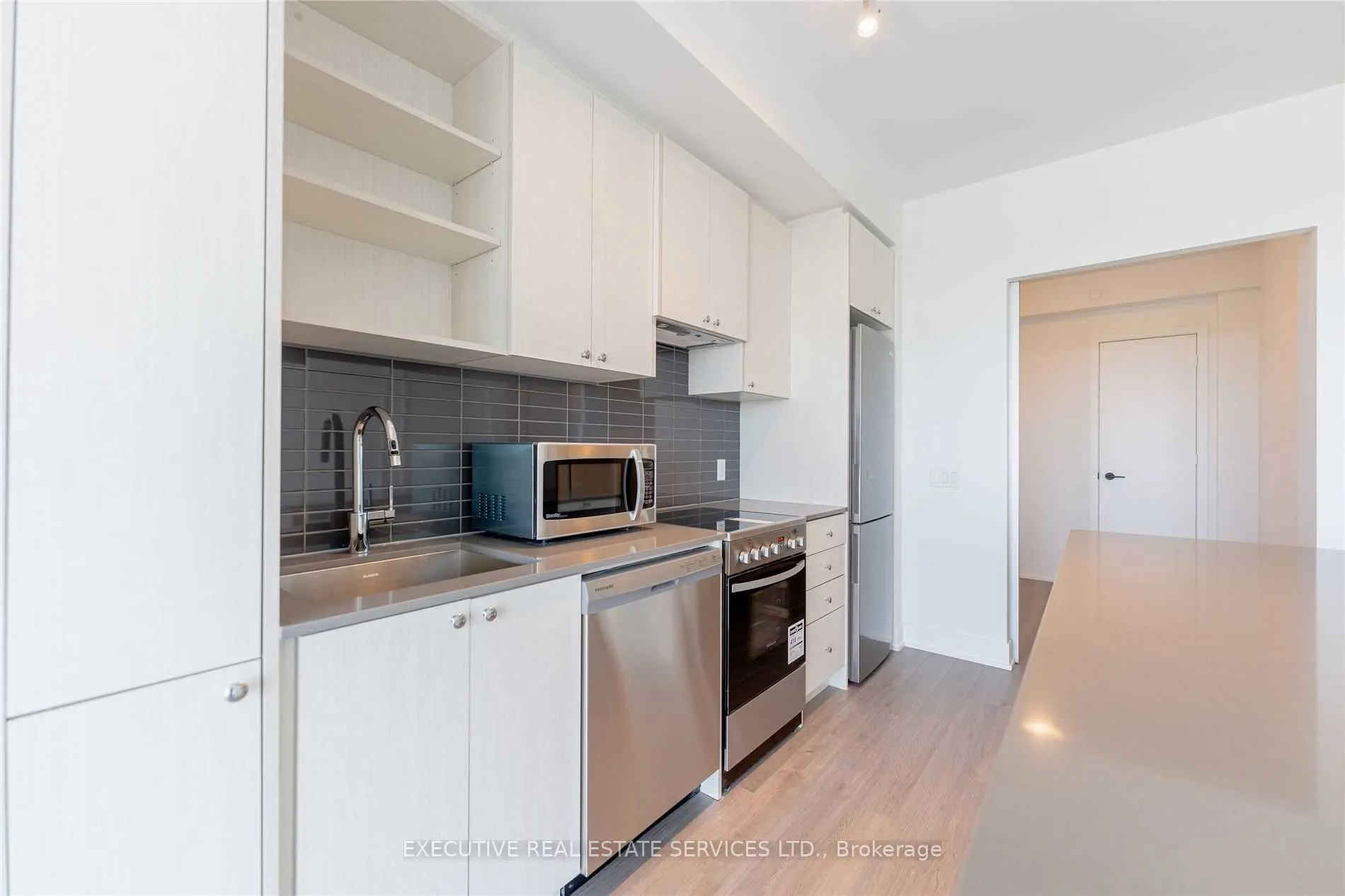 50 George Butchart Drive #802
