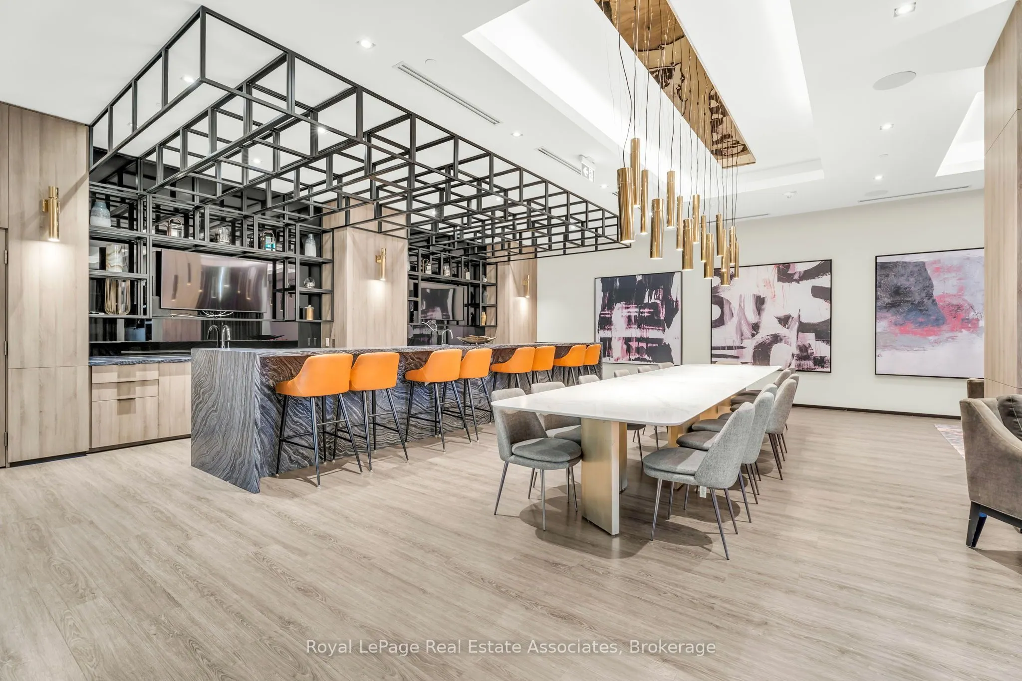 5 Mabelle Avenue #1028
