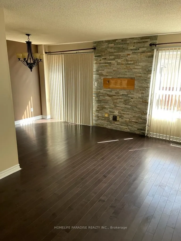 3586 Indigo Crescent