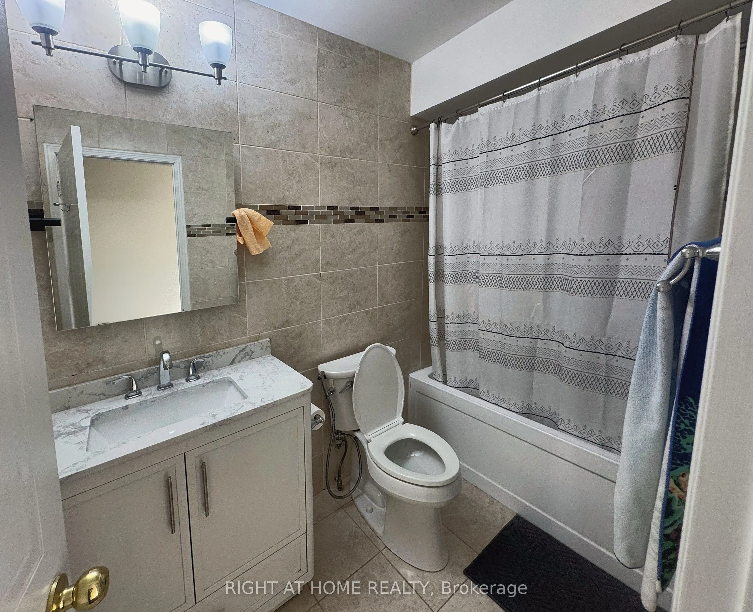 14 Acme Crescent