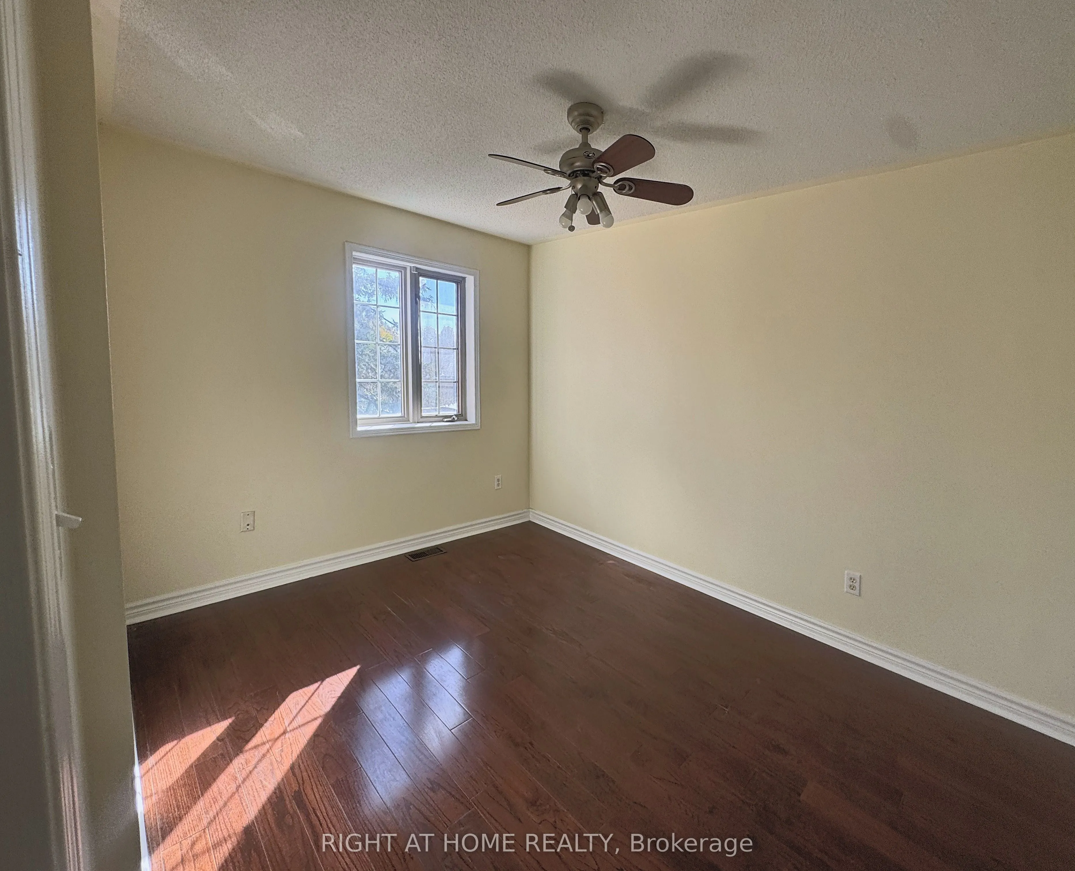 14 Acme Crescent