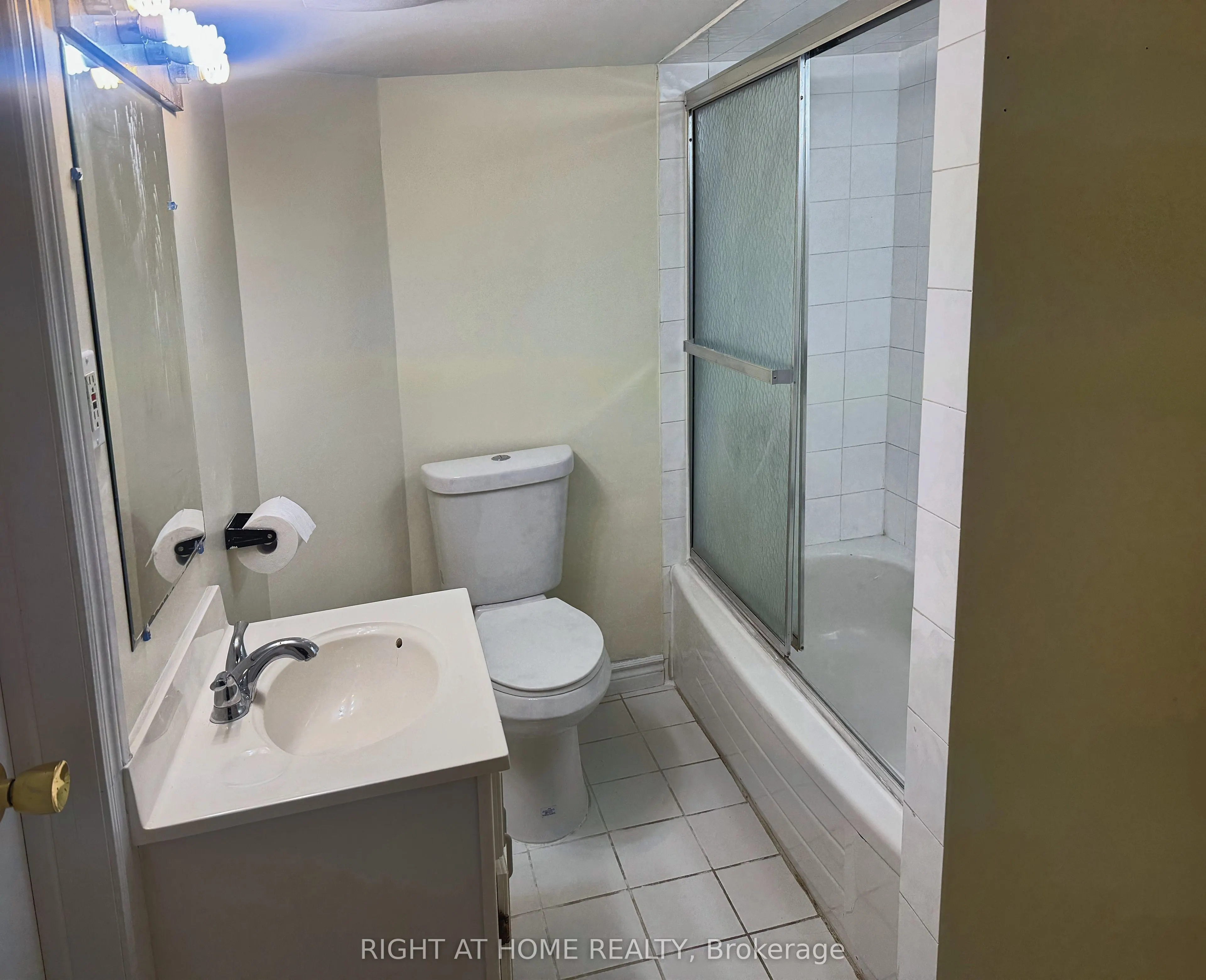 14 Acme Crescent
