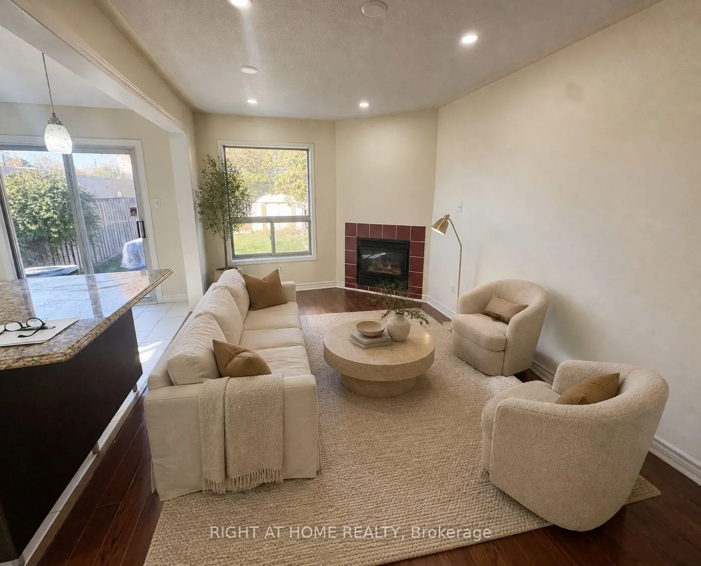 14 Acme Crescent