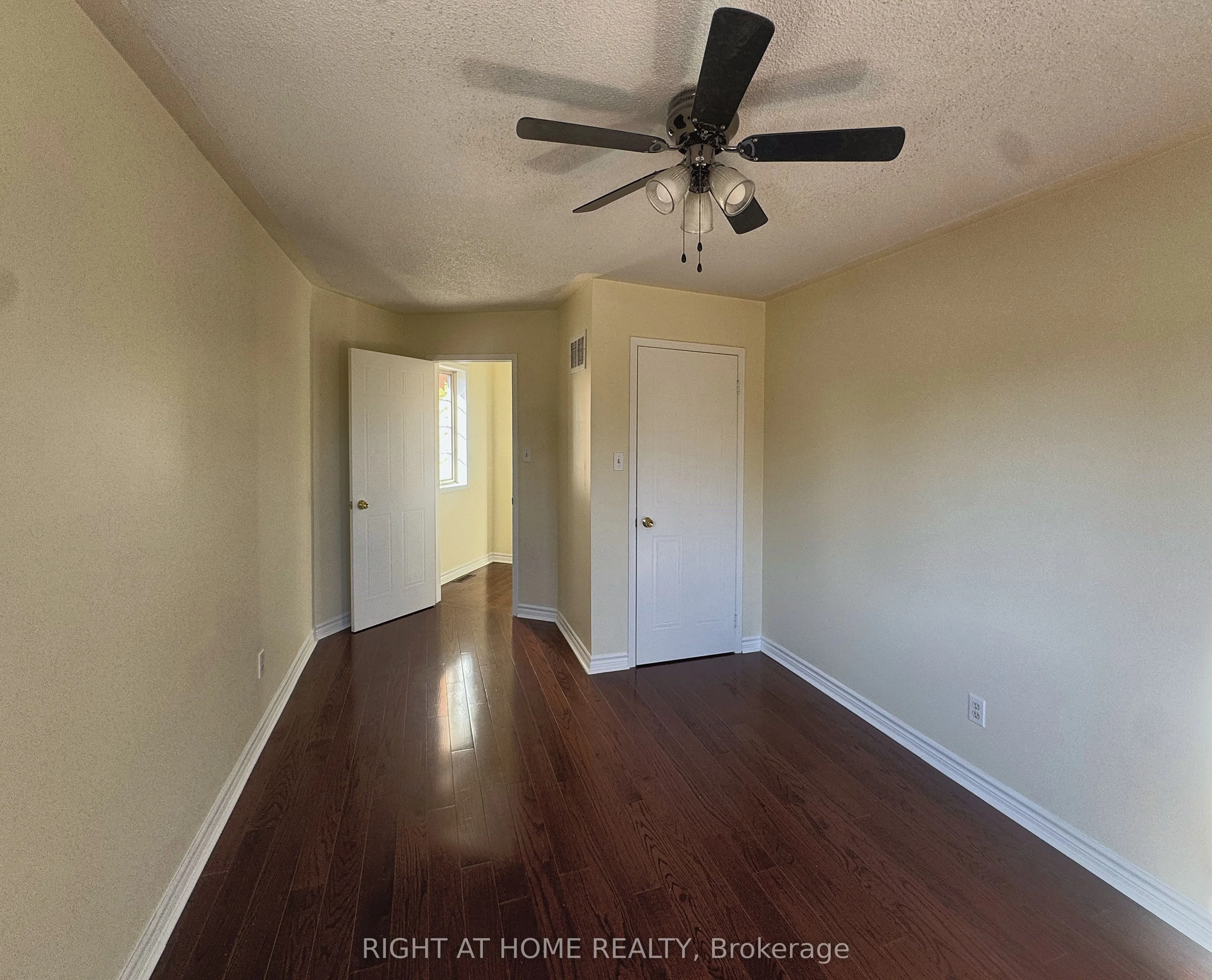 14 Acme Crescent