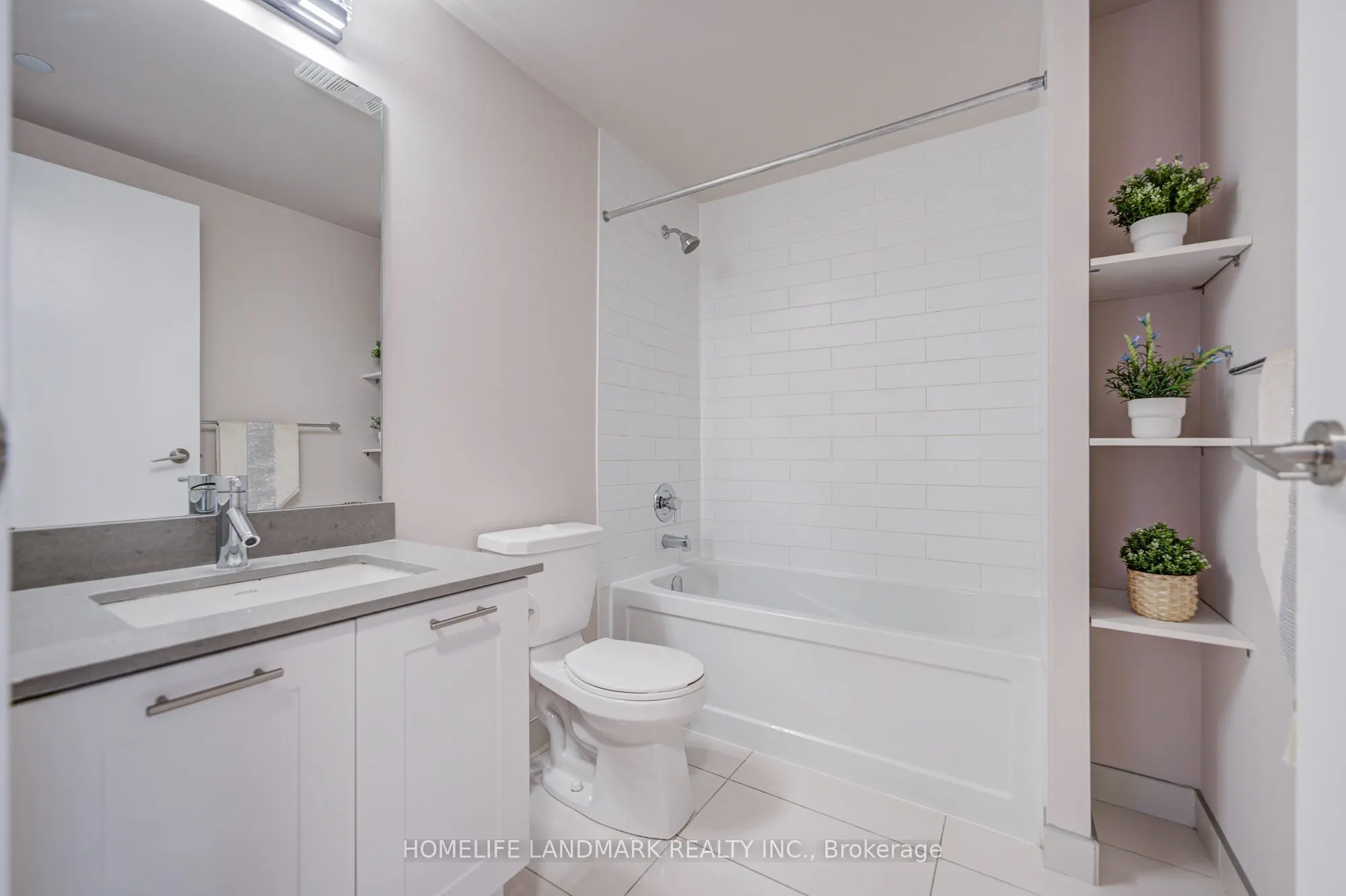 2200 Lakeshore Boulevard W #1008