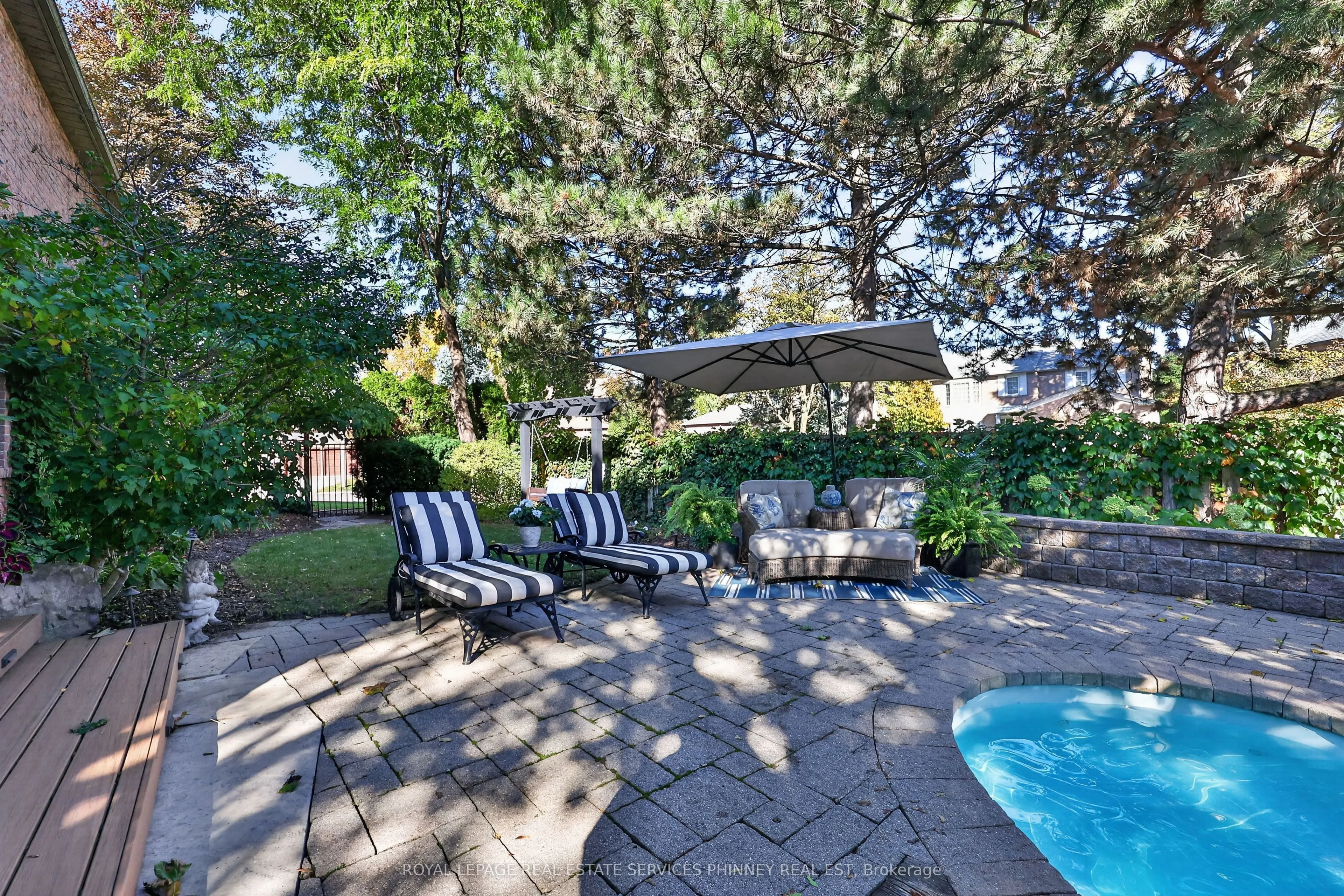 1572 Flamborough Circle