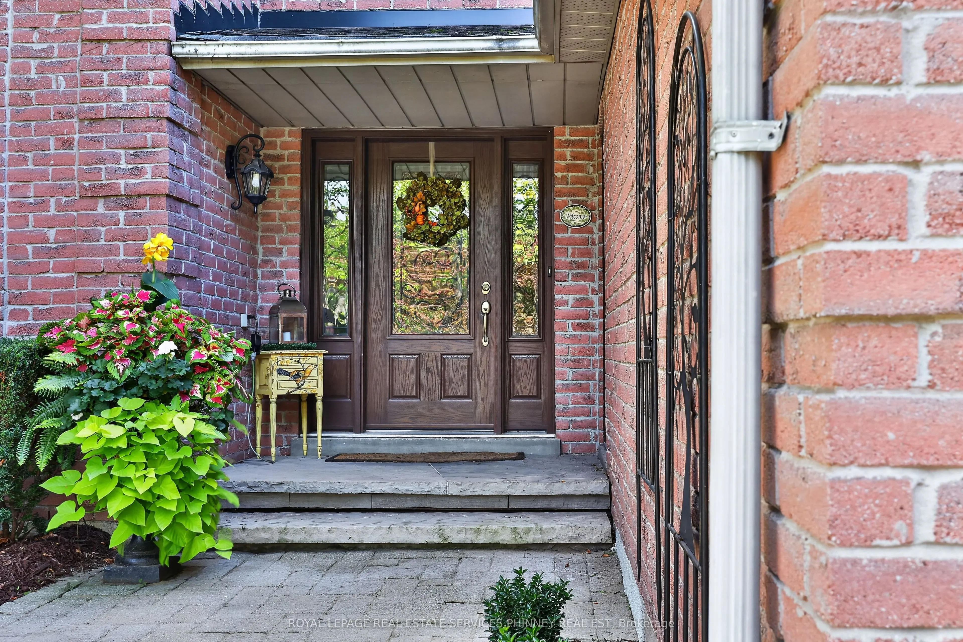 1572 Flamborough Circle