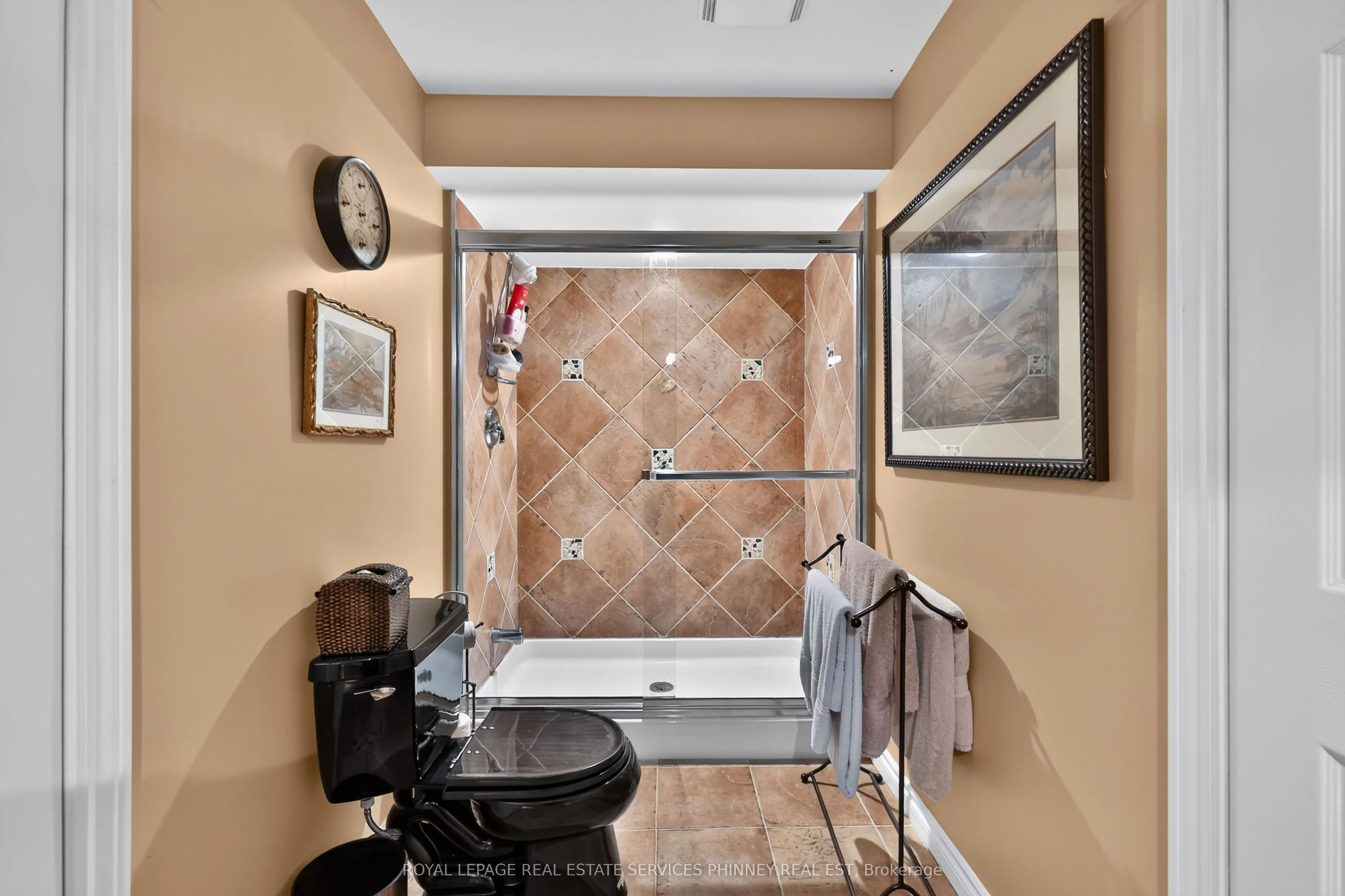 1572 Flamborough Circle