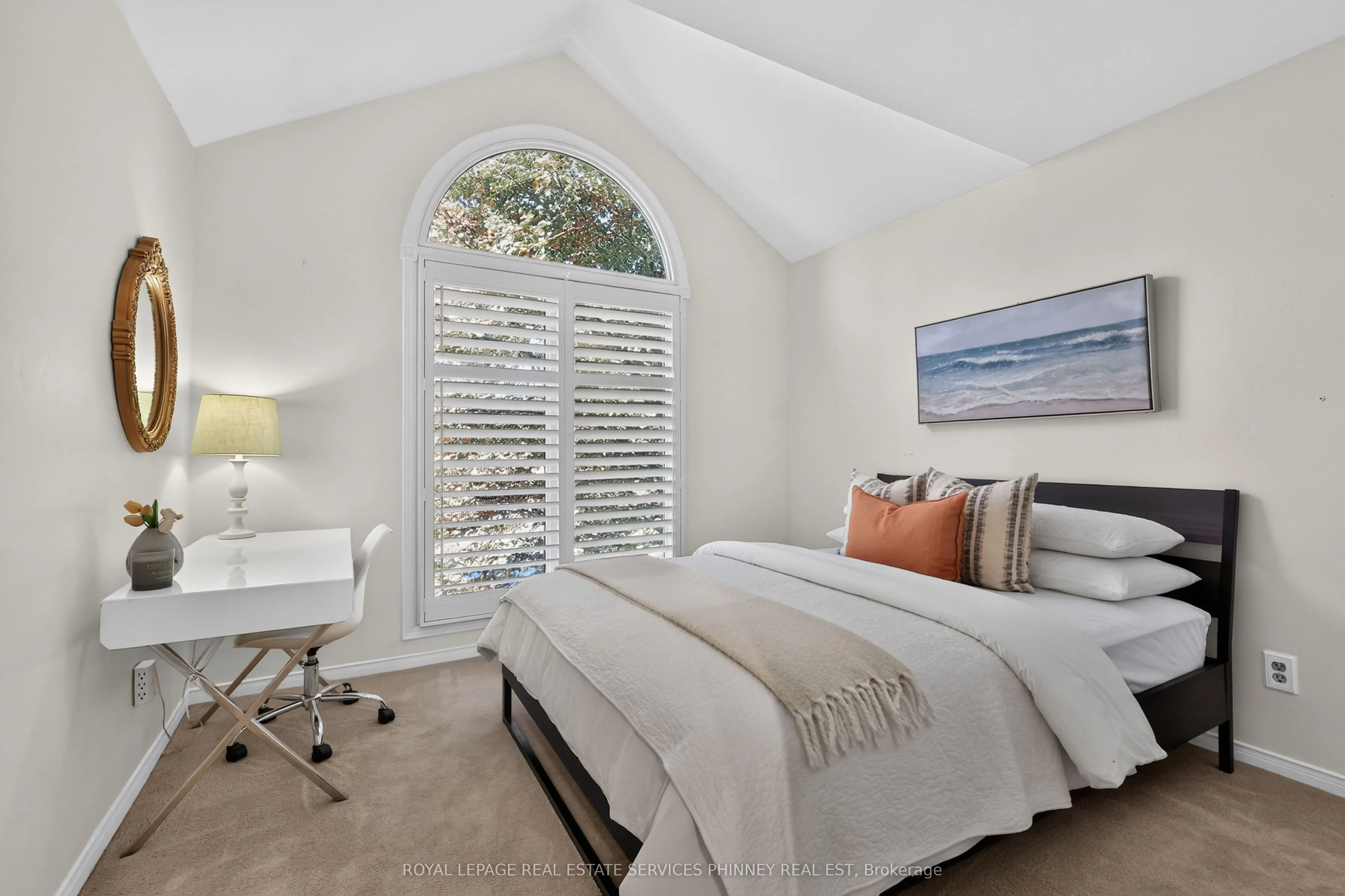 1572 Flamborough Circle