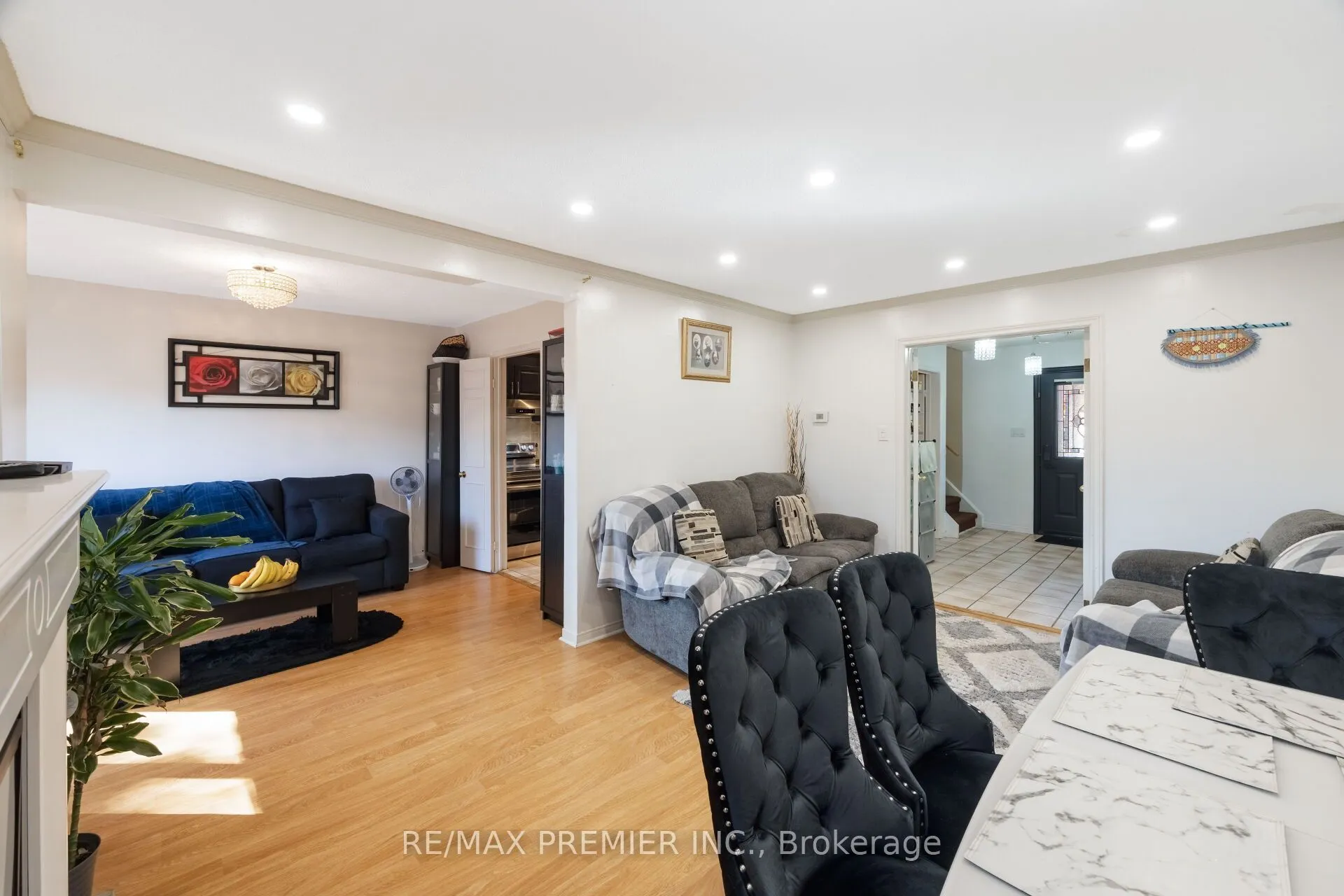 45 Rosebud Avenue