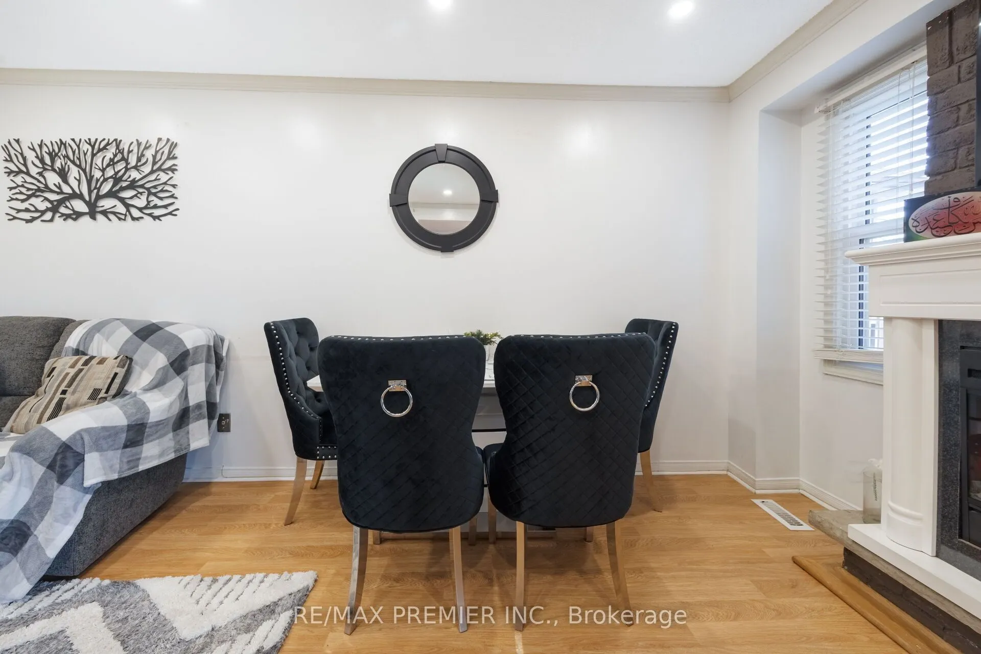45 Rosebud Avenue