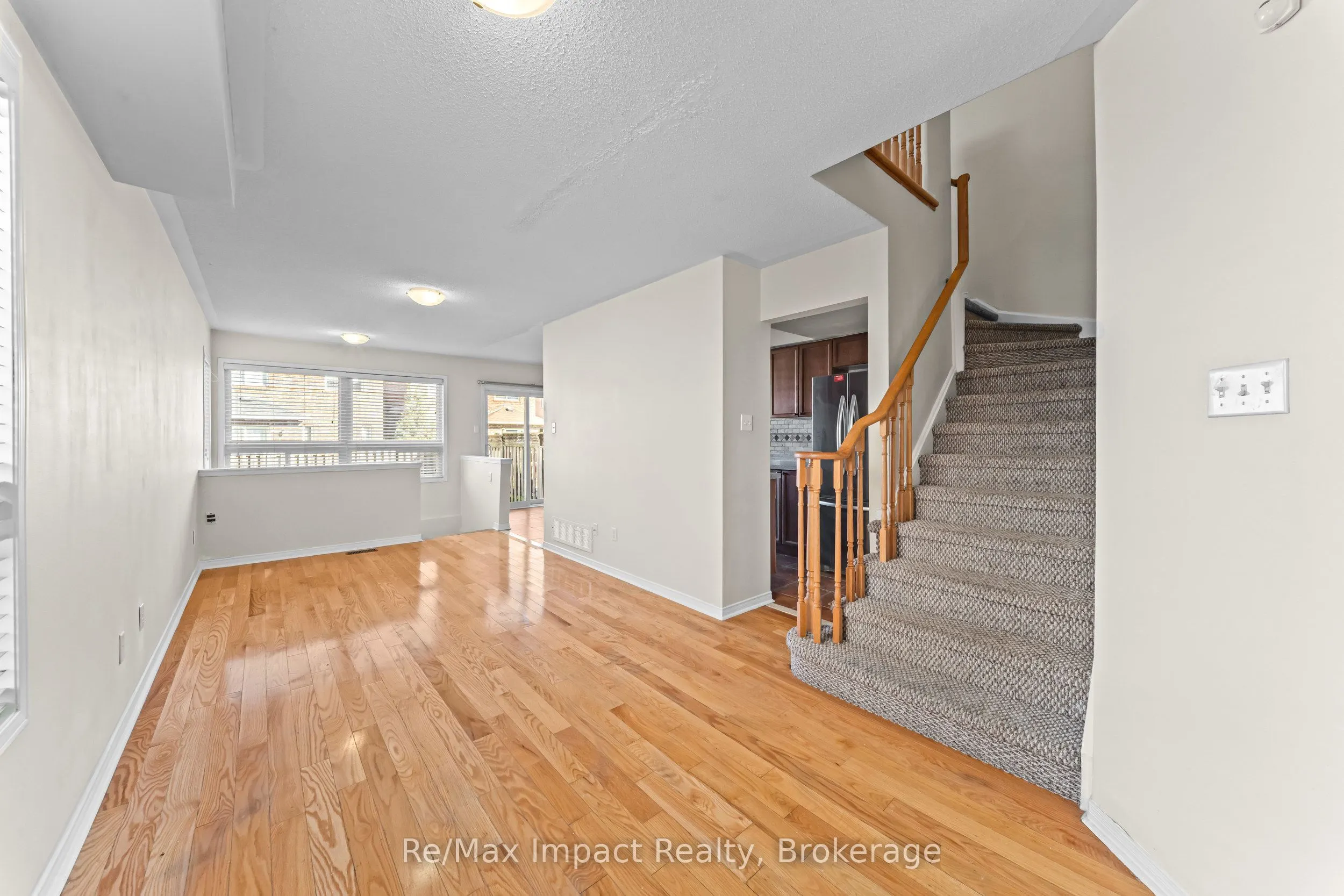 4919 Southampton Drive