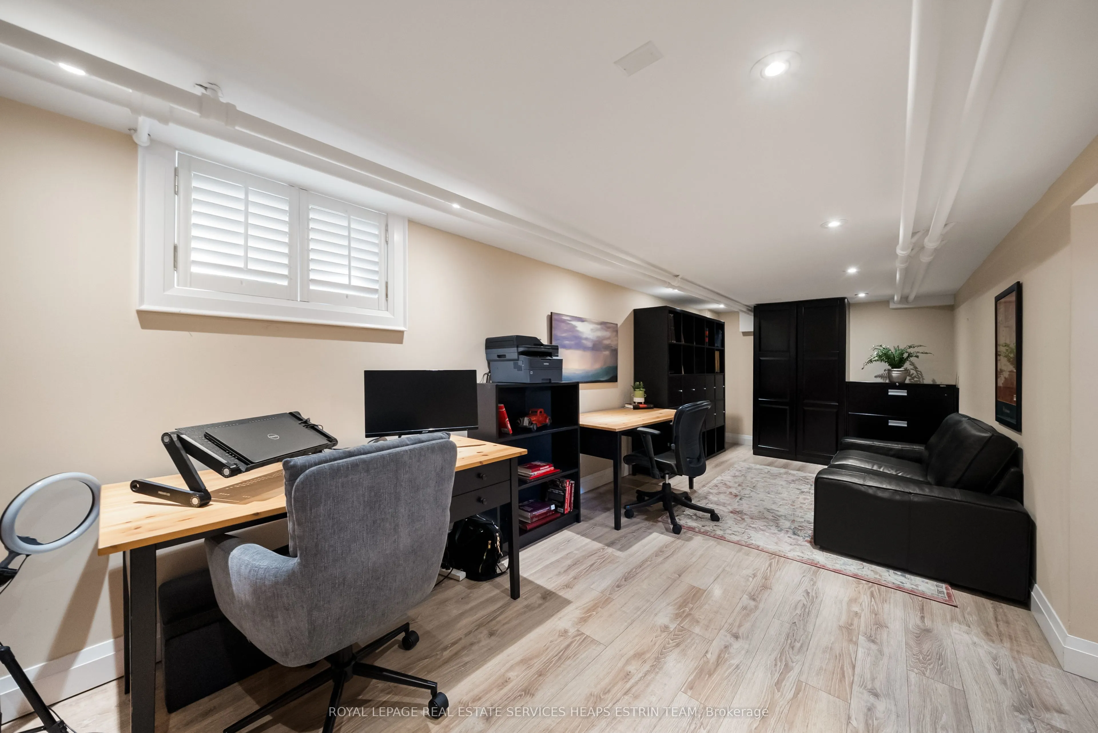 50 Meadowvale Drive