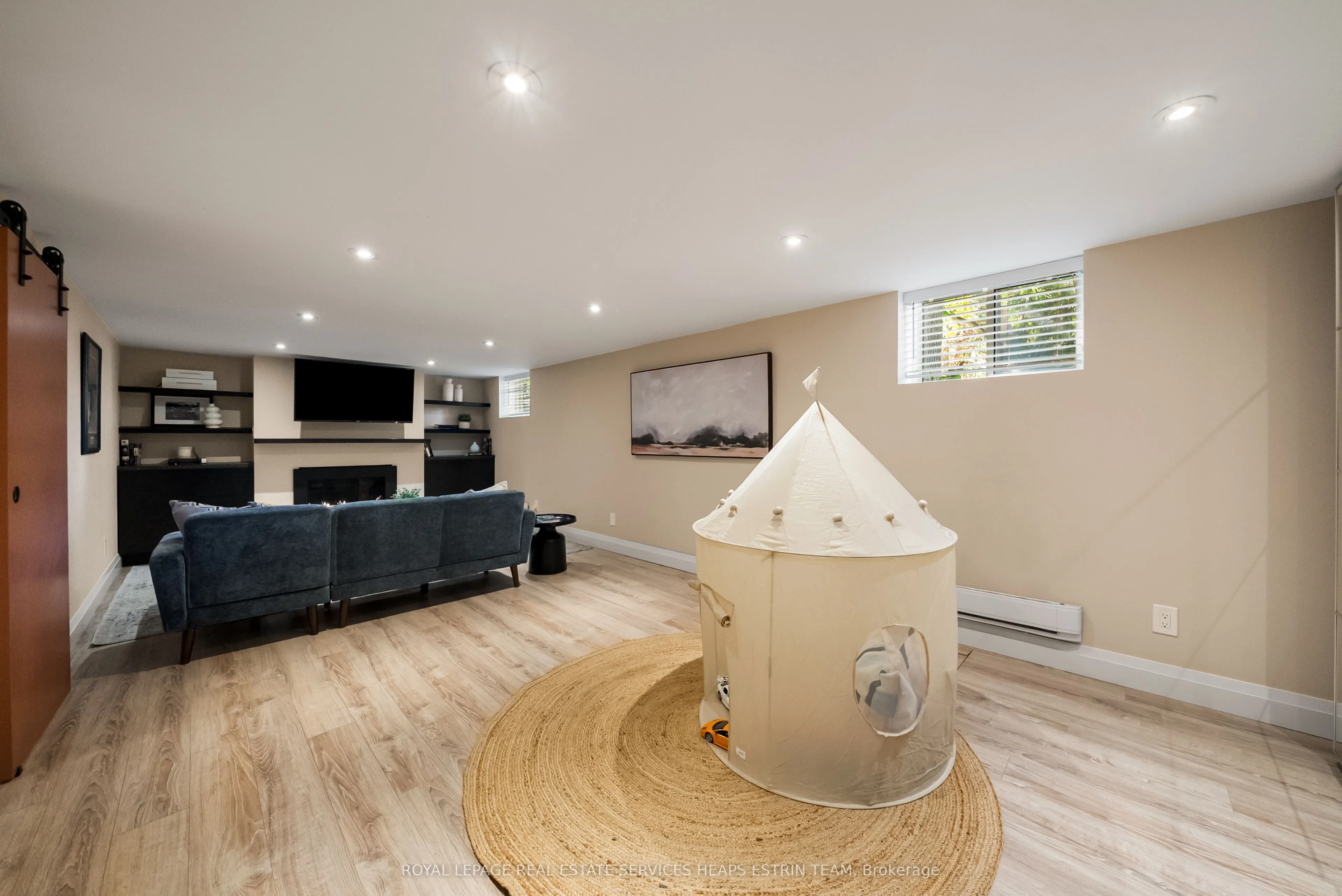 50 Meadowvale Drive