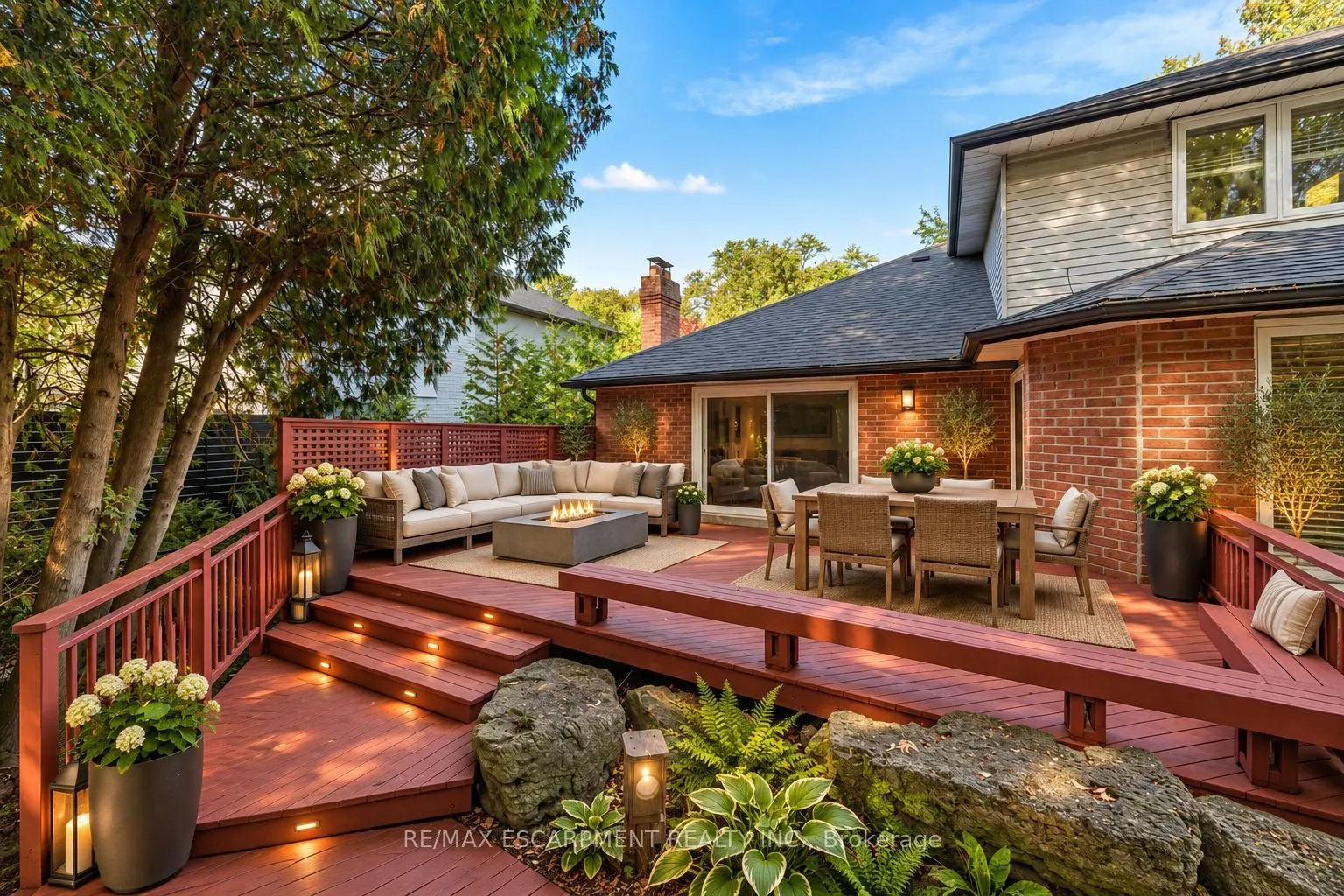 1094 Rebecca Street