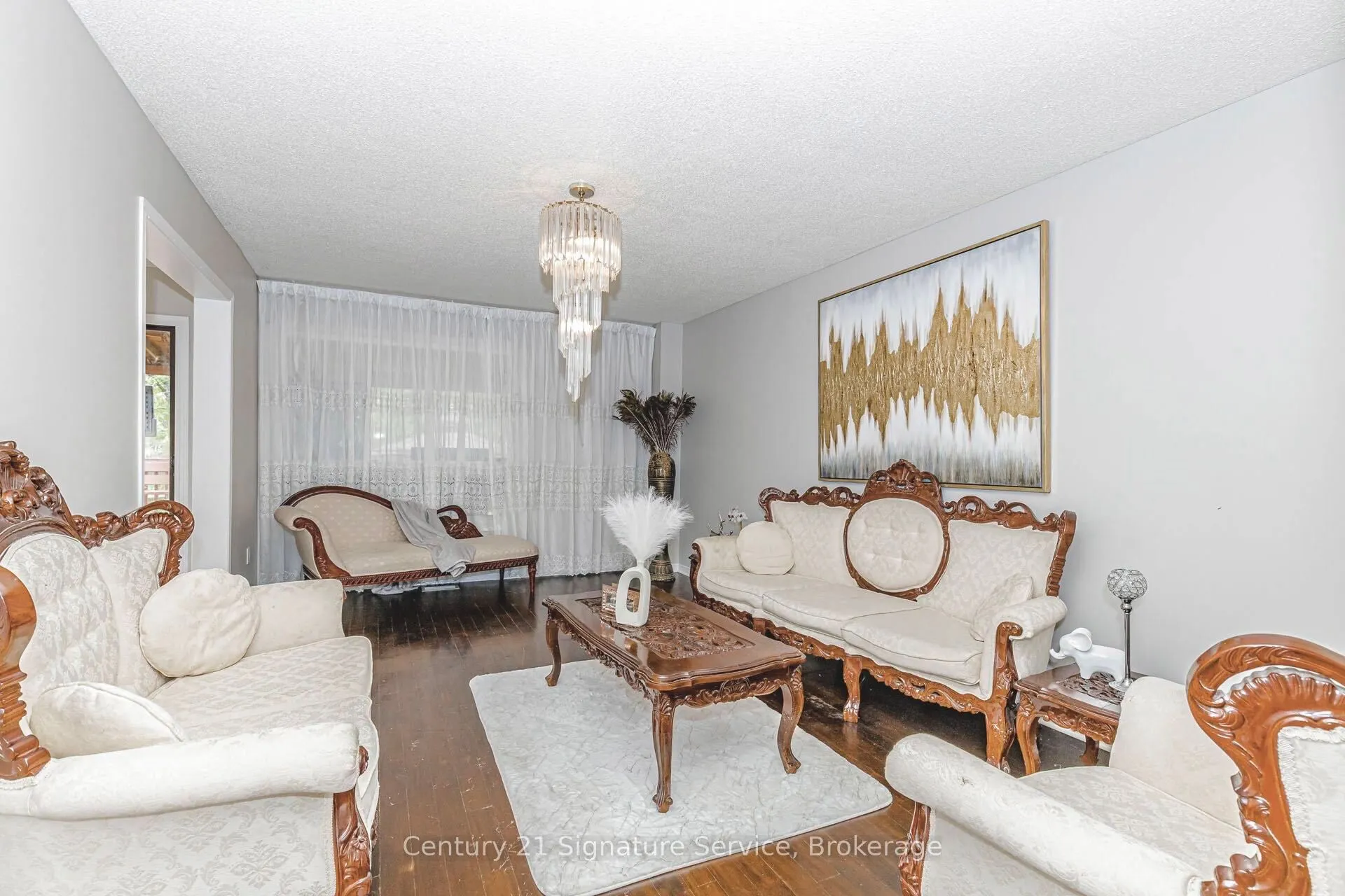22 Merganser Crescent