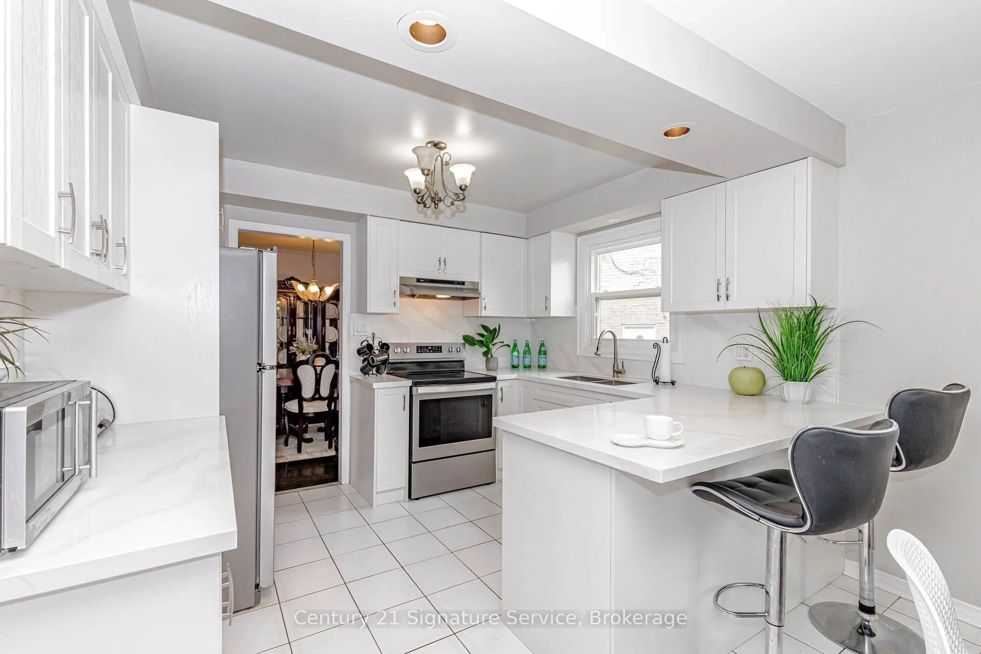22 Merganser Crescent
