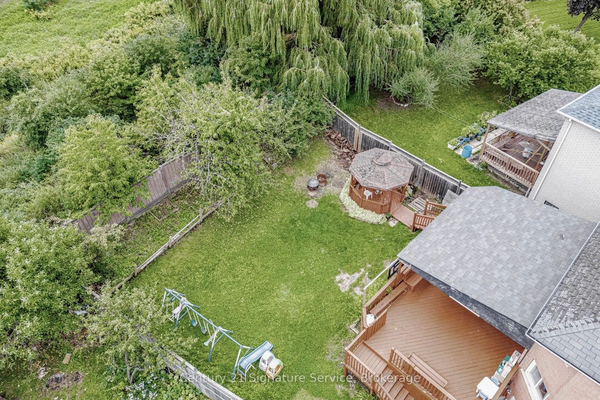 22 Merganser Crescent
