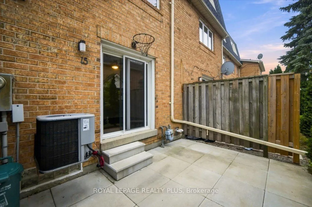 45 Bristol Road E #15
