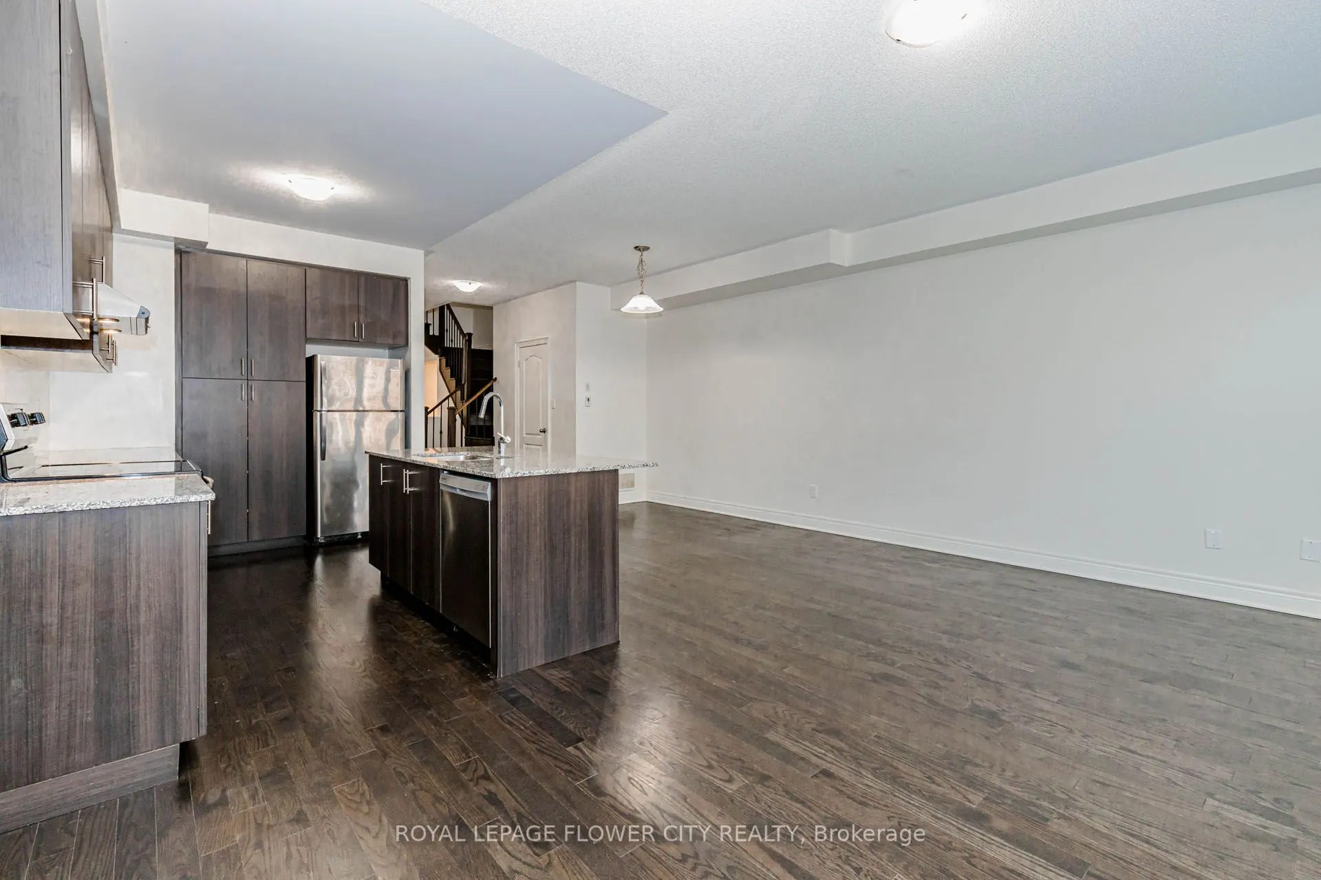 462 Sheaffe Place