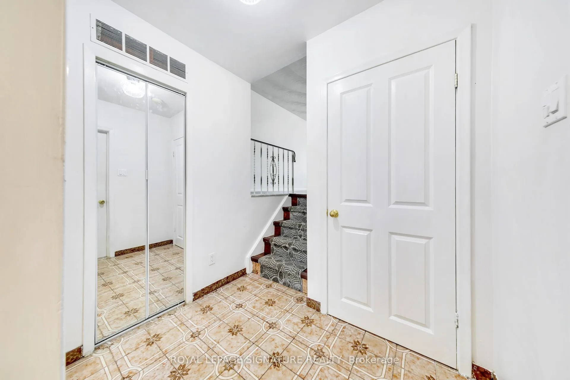42 Lightwood Drive