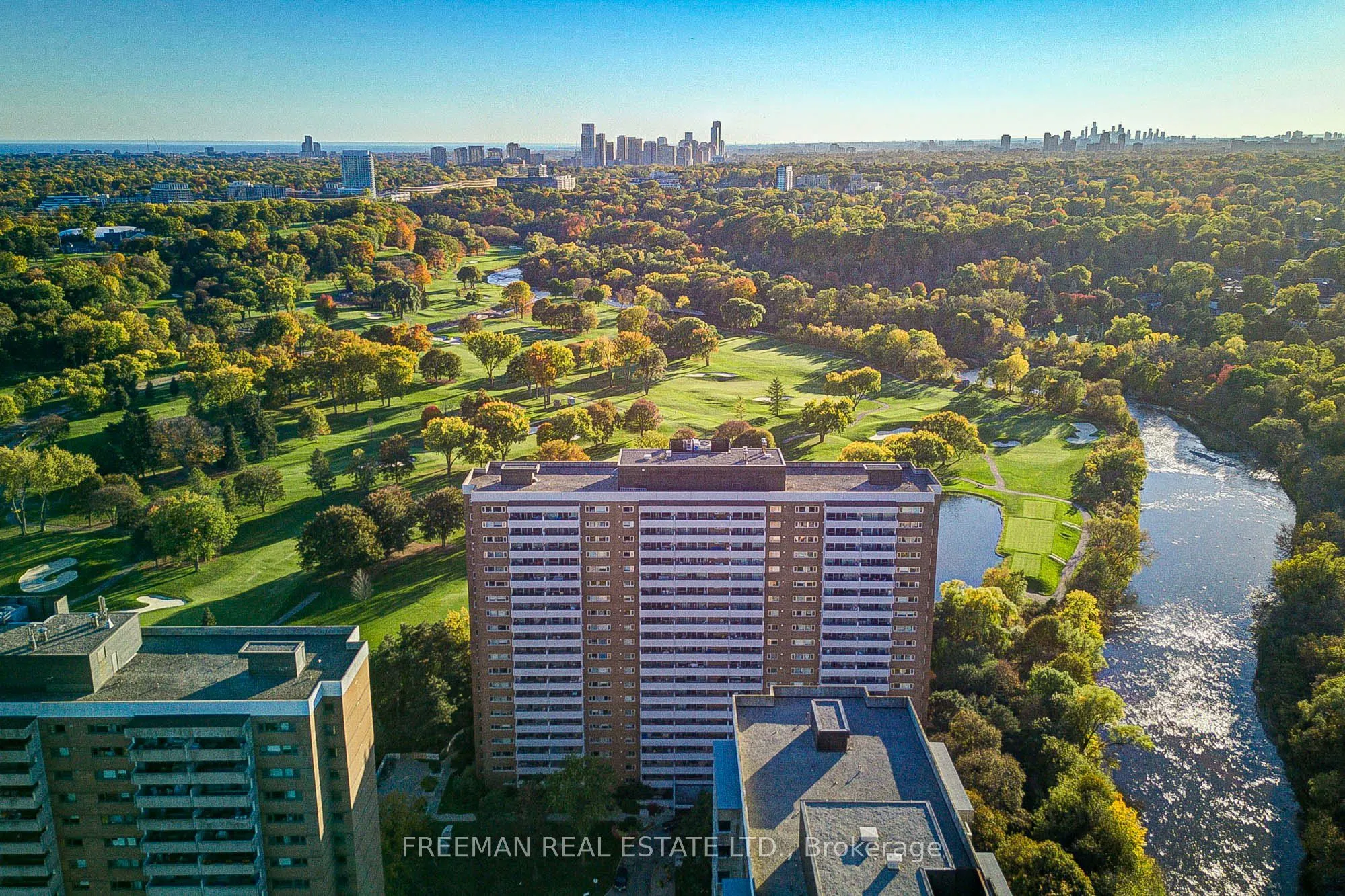 240 Scarlett Road #1612