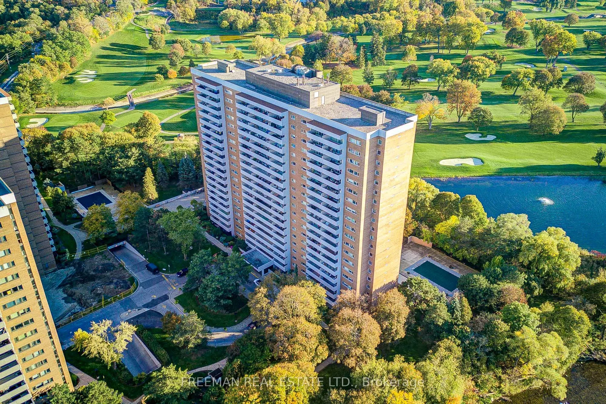 240 Scarlett Road #1612