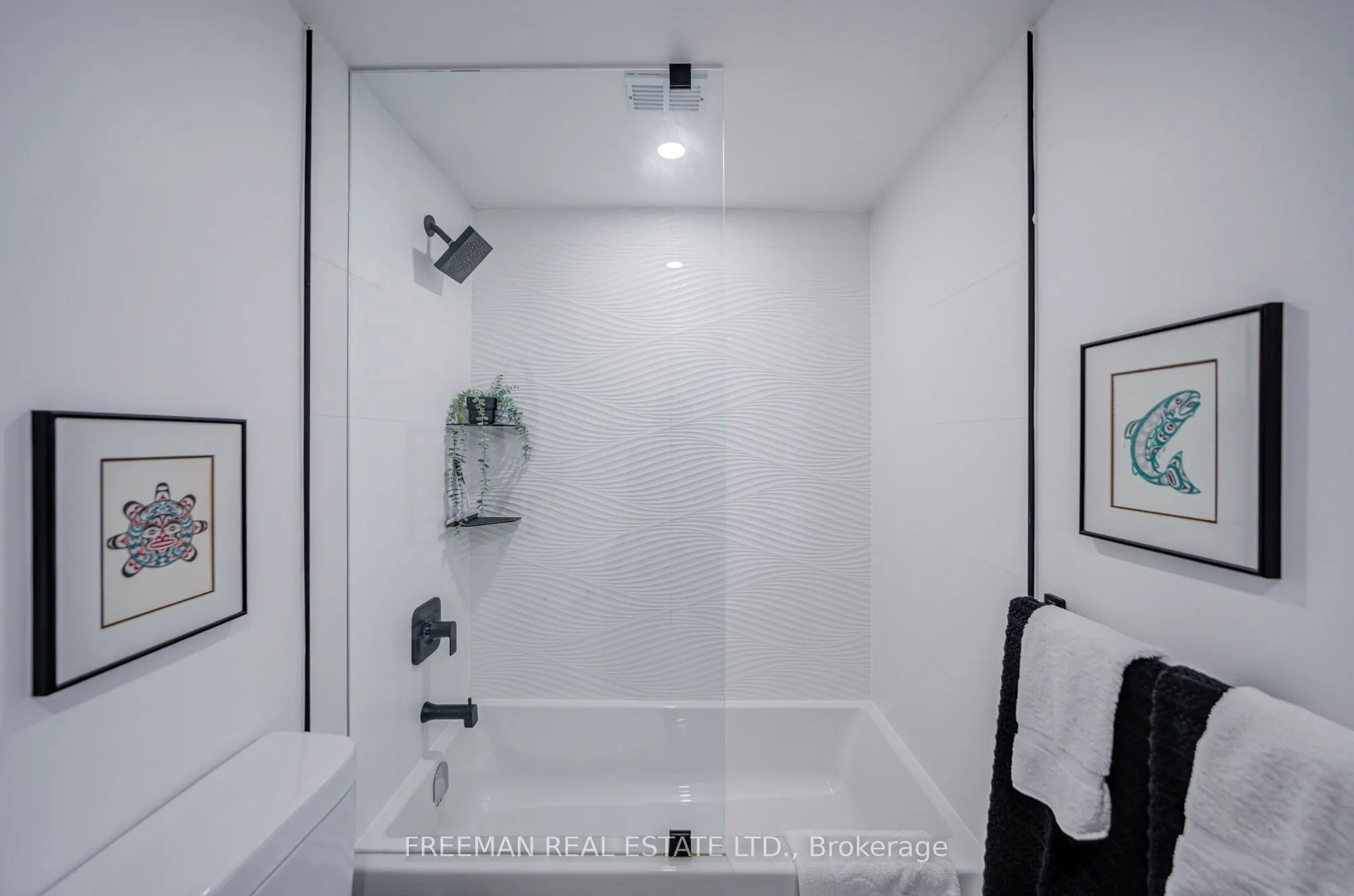 240 Scarlett Road #1612