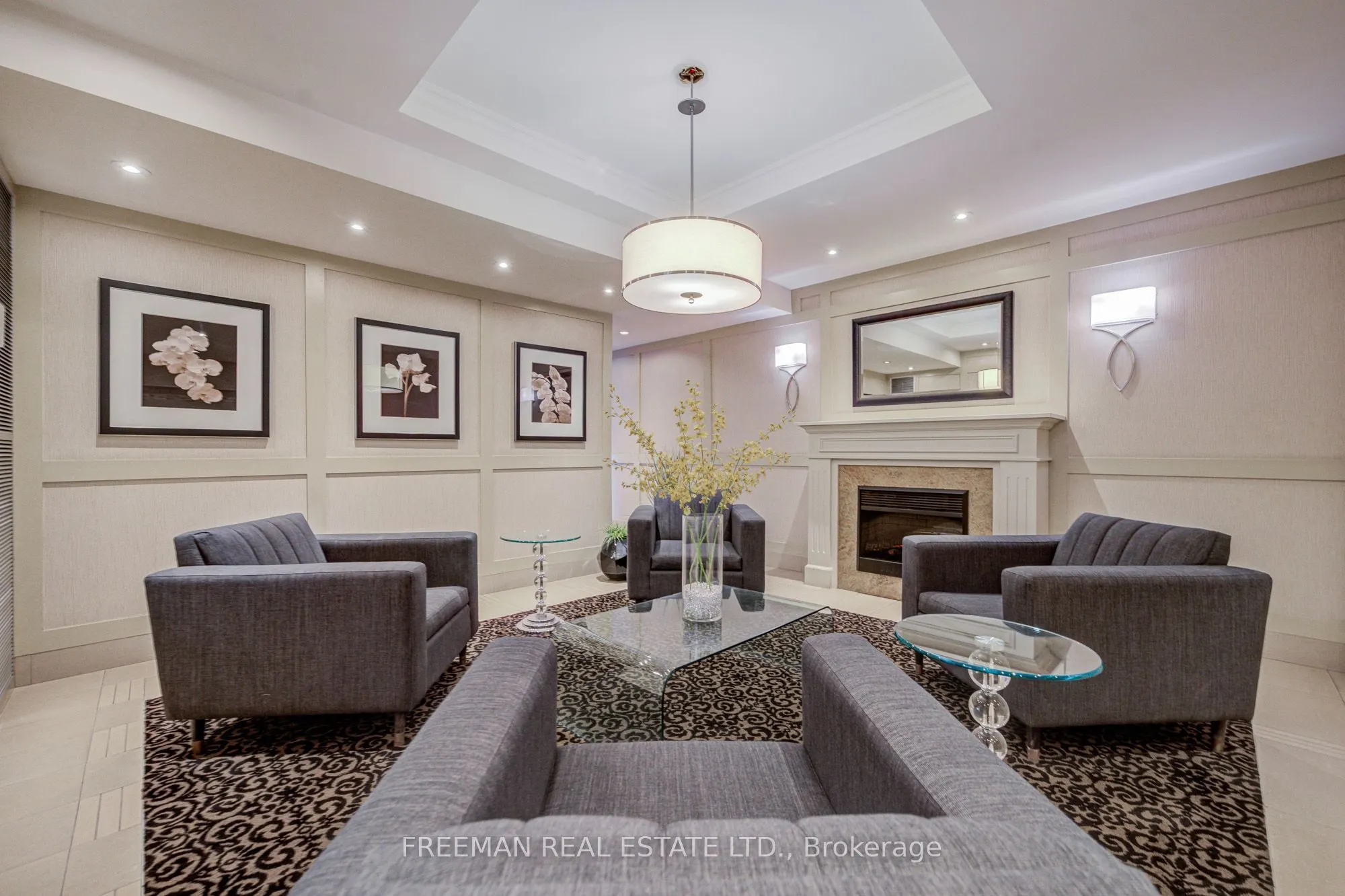 240 Scarlett Road #1612