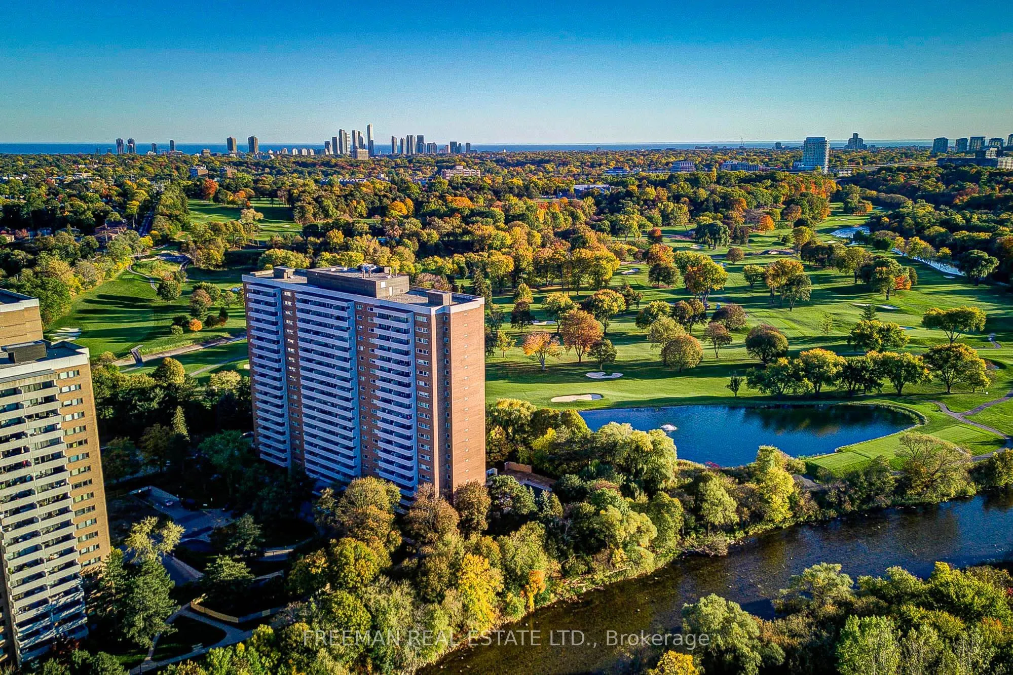 240 Scarlett Road #1612
